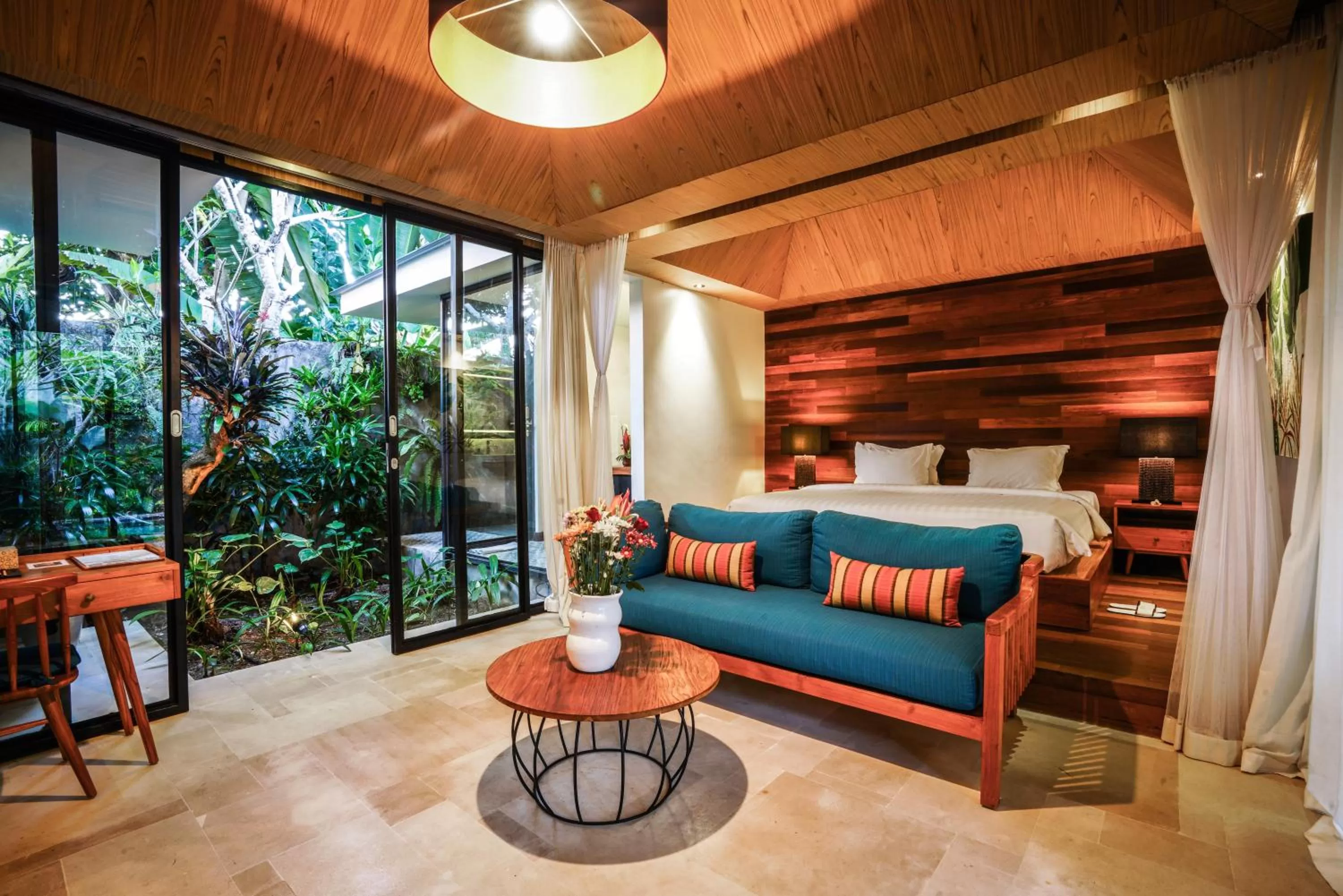 Bedroom, Bed in Surya Kembar Villas