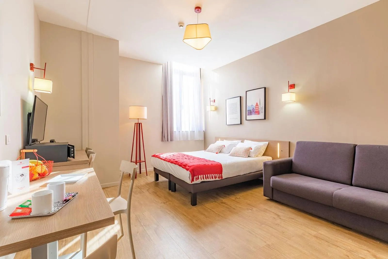 Bed in Appart'City Confort Strasbourg Centre