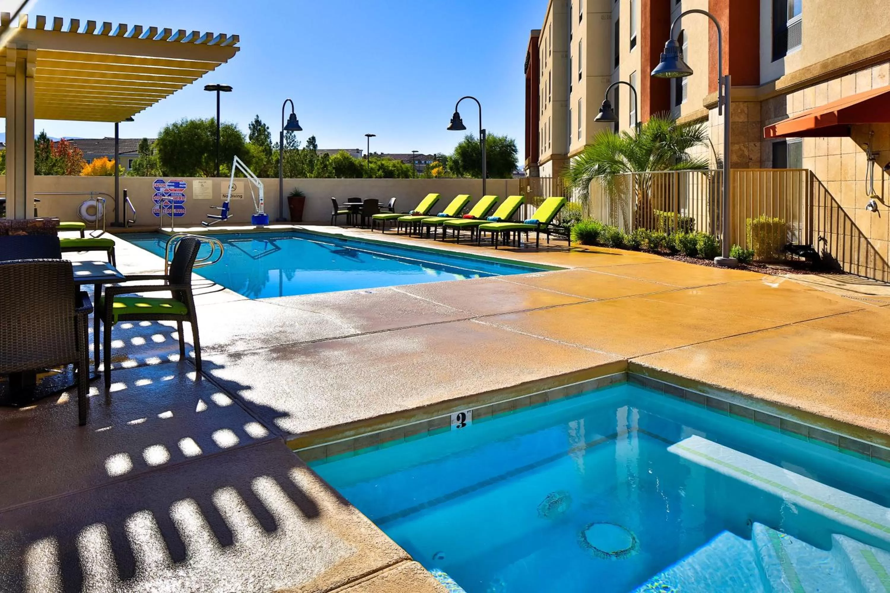 Pool view in Hampton Inn & Suites Las Vegas South