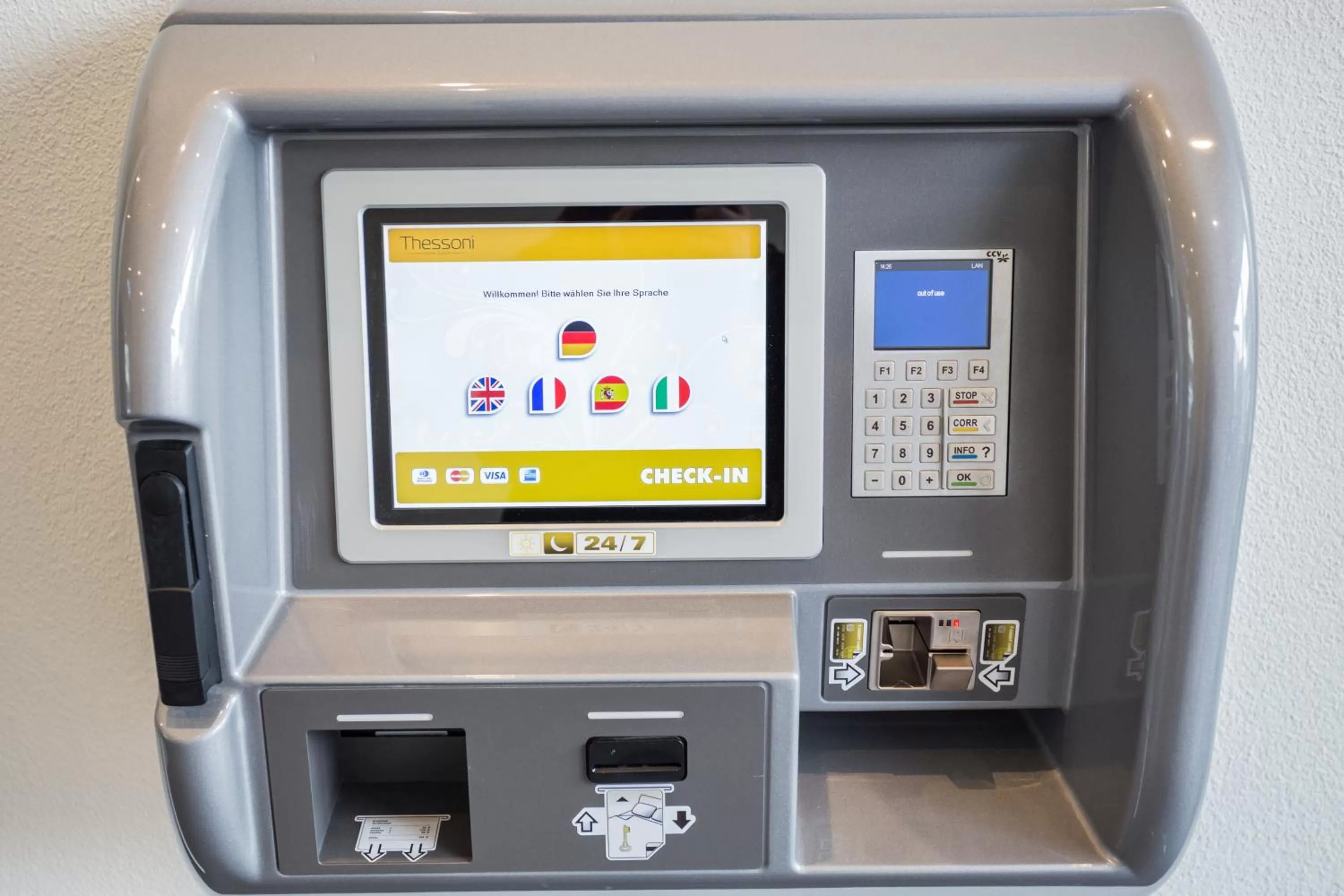 Residence Thessoni Home Zurich -self checkin -no restaurants-short&longstay