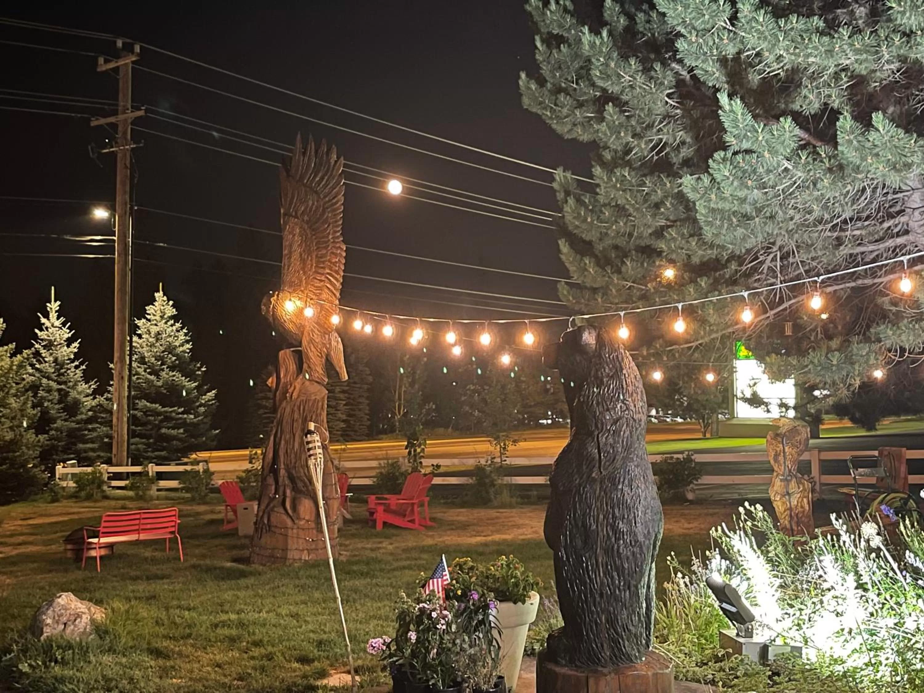 Garden in Chalet Inn