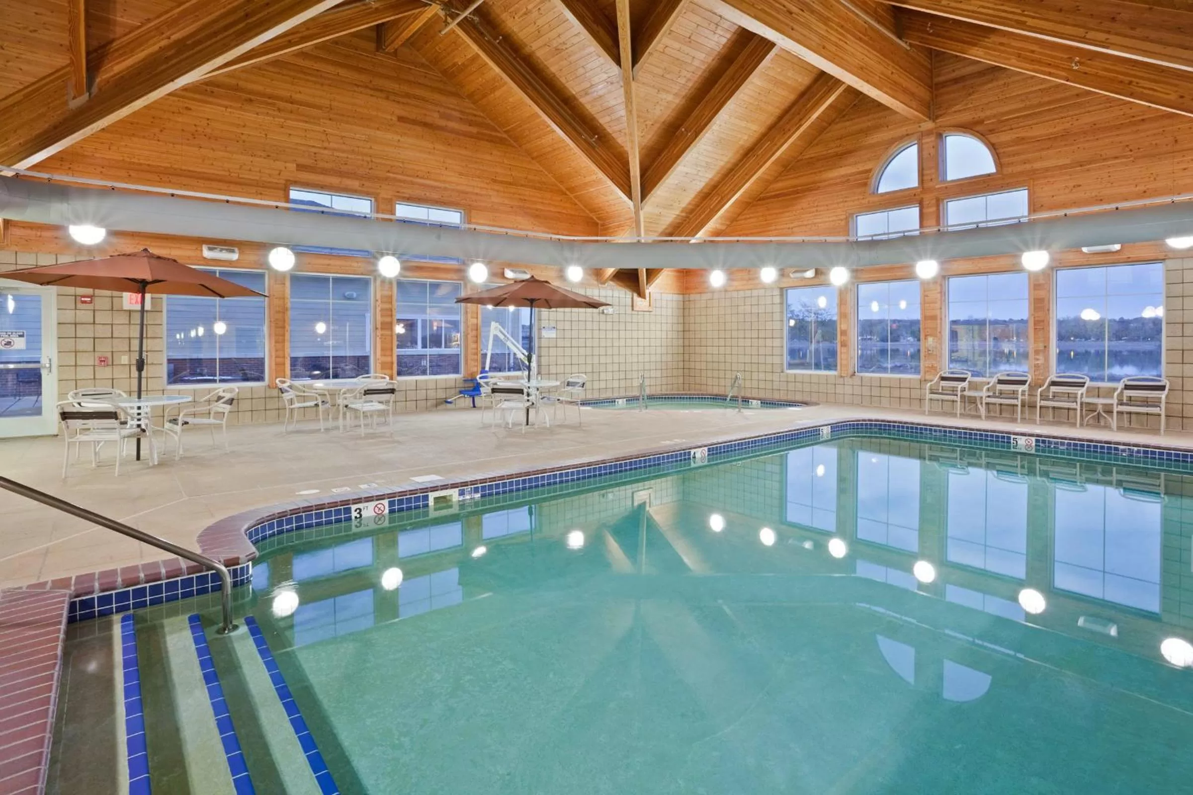 AmericInn by Wyndham Fort Pierre Conference Center