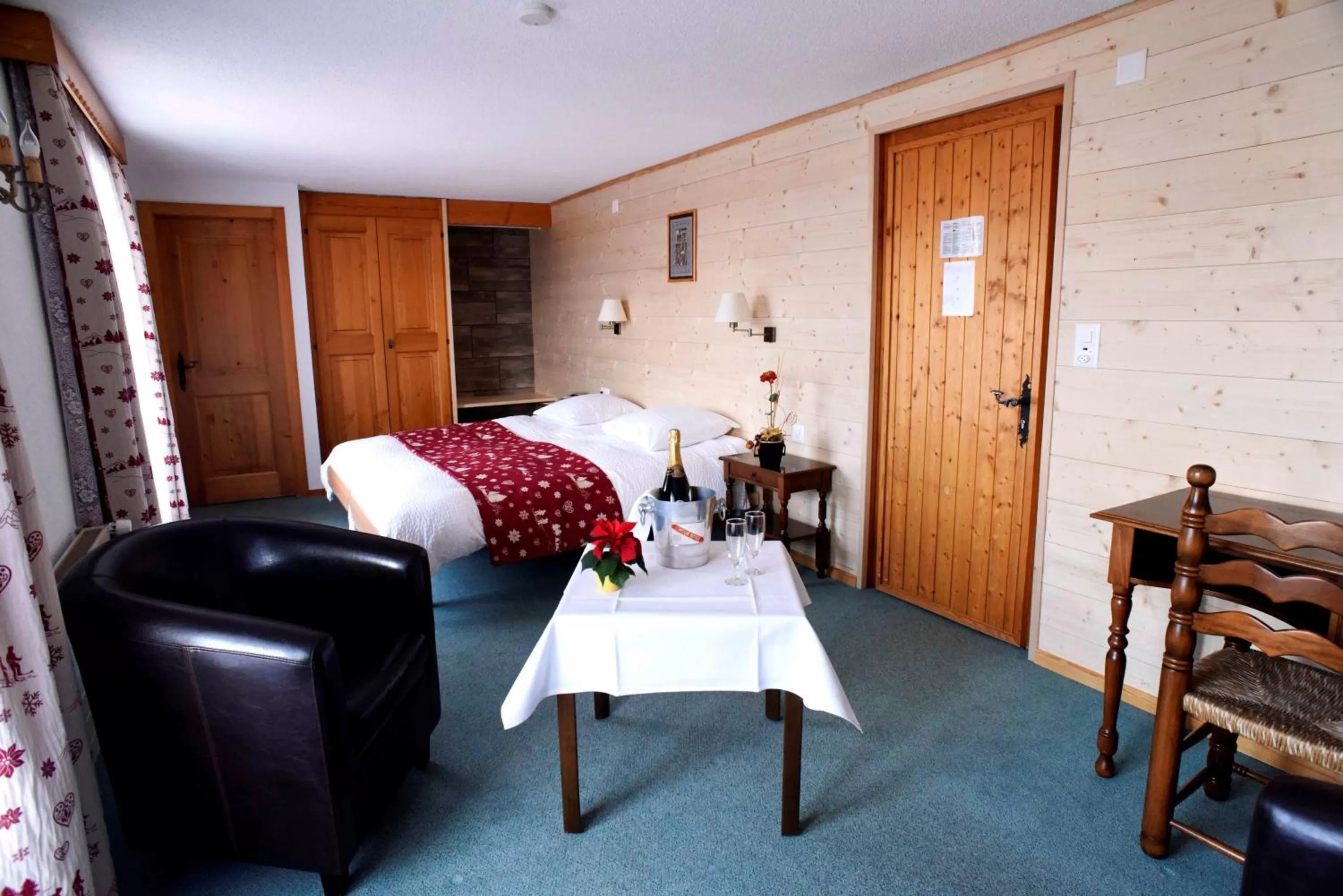 Photo of the whole room in Hotel de la Poste Verbier