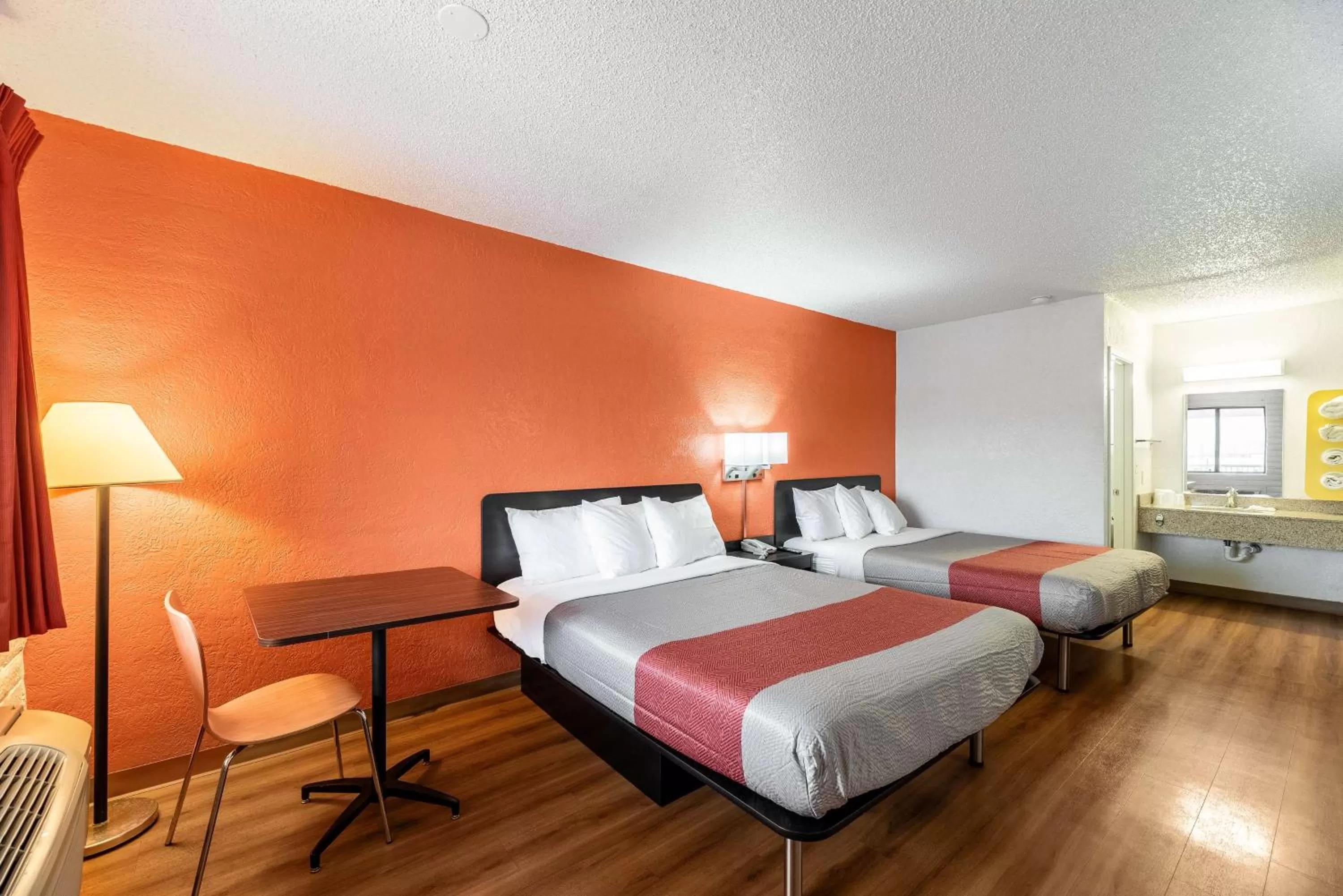 Photo of the whole room, Bed in Motel 6 Eloy Arizona Casa Grande