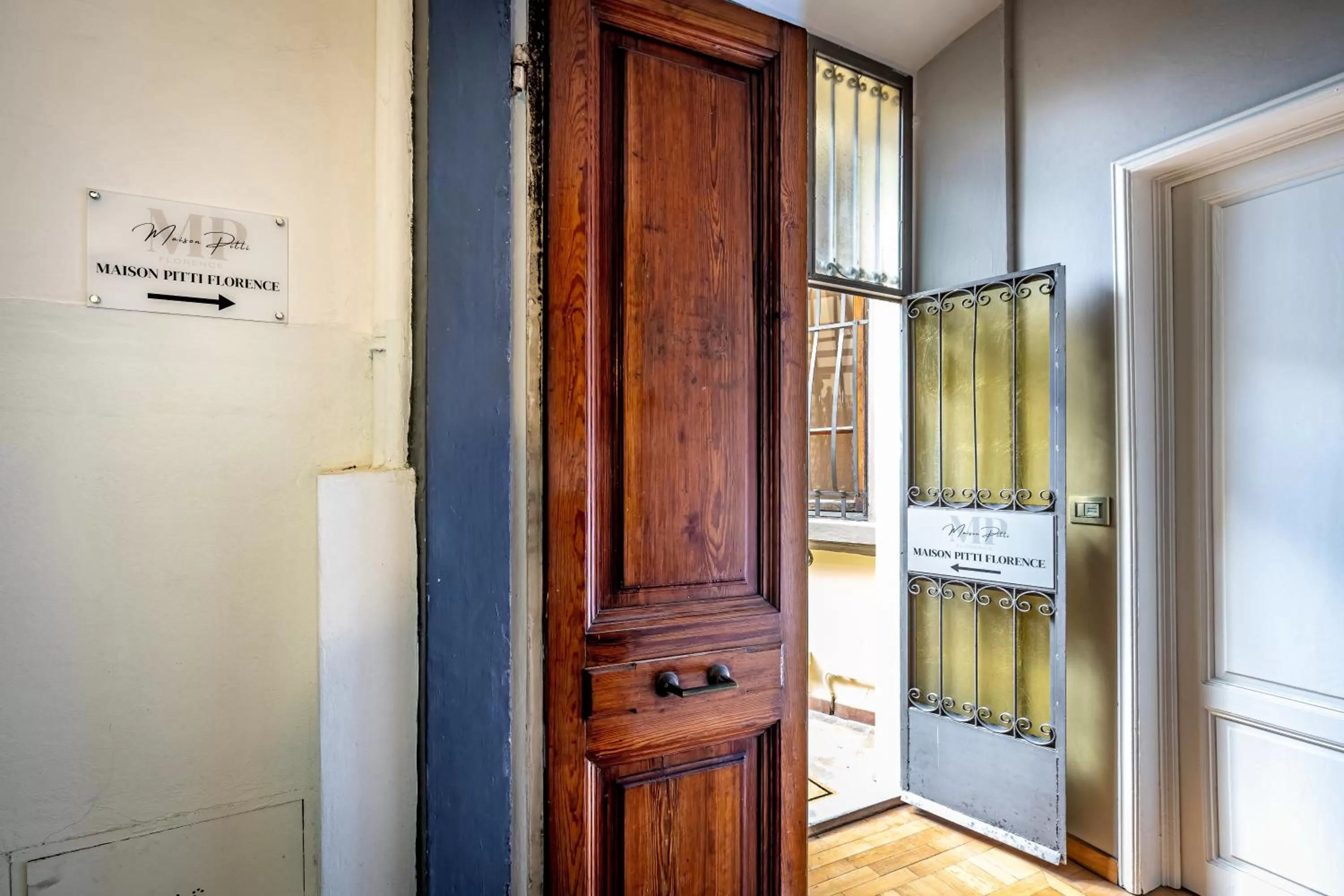 Facade/entrance in Maison Pitti Florence