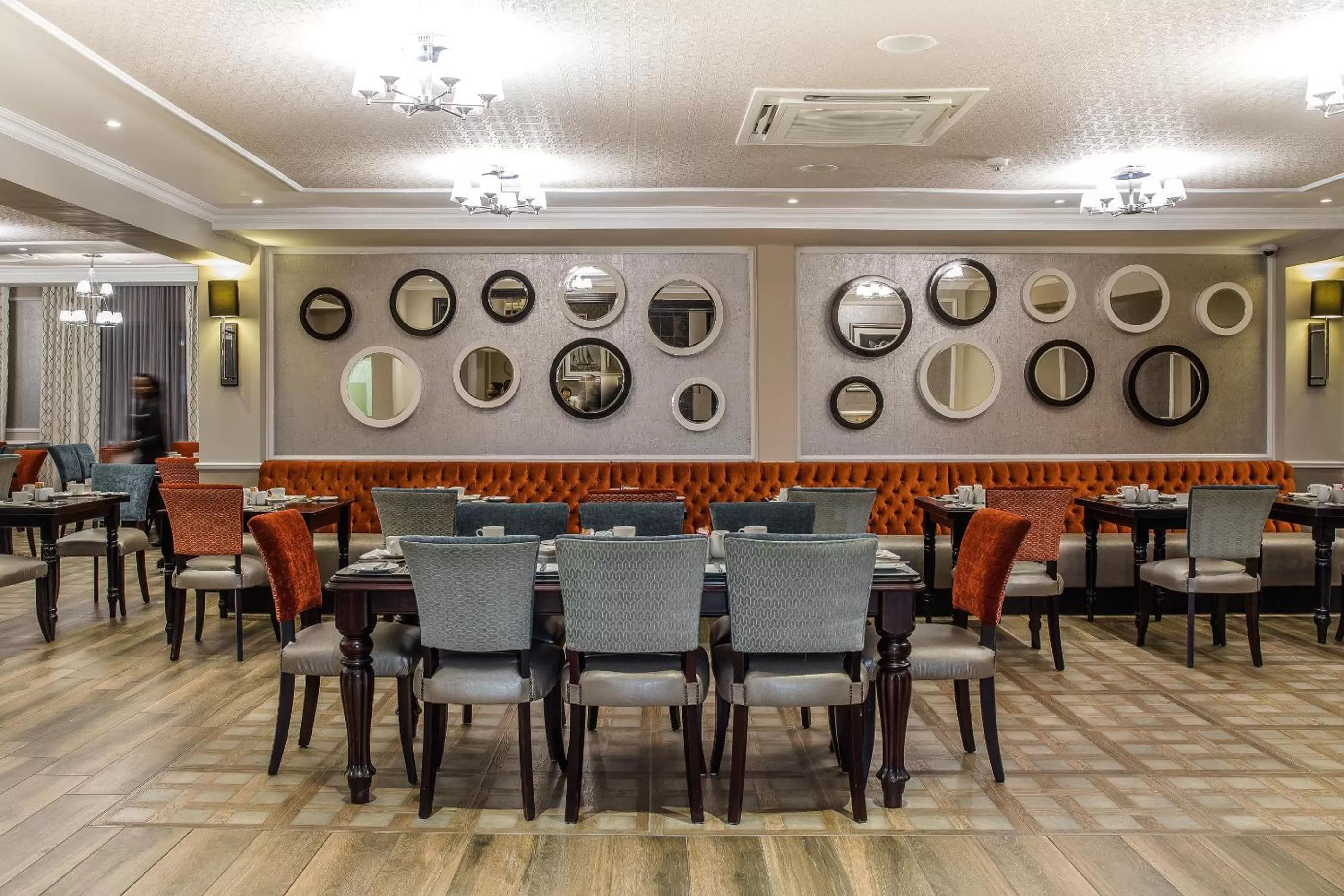 Restaurant/places to eat in Premier Hotel Cape Town