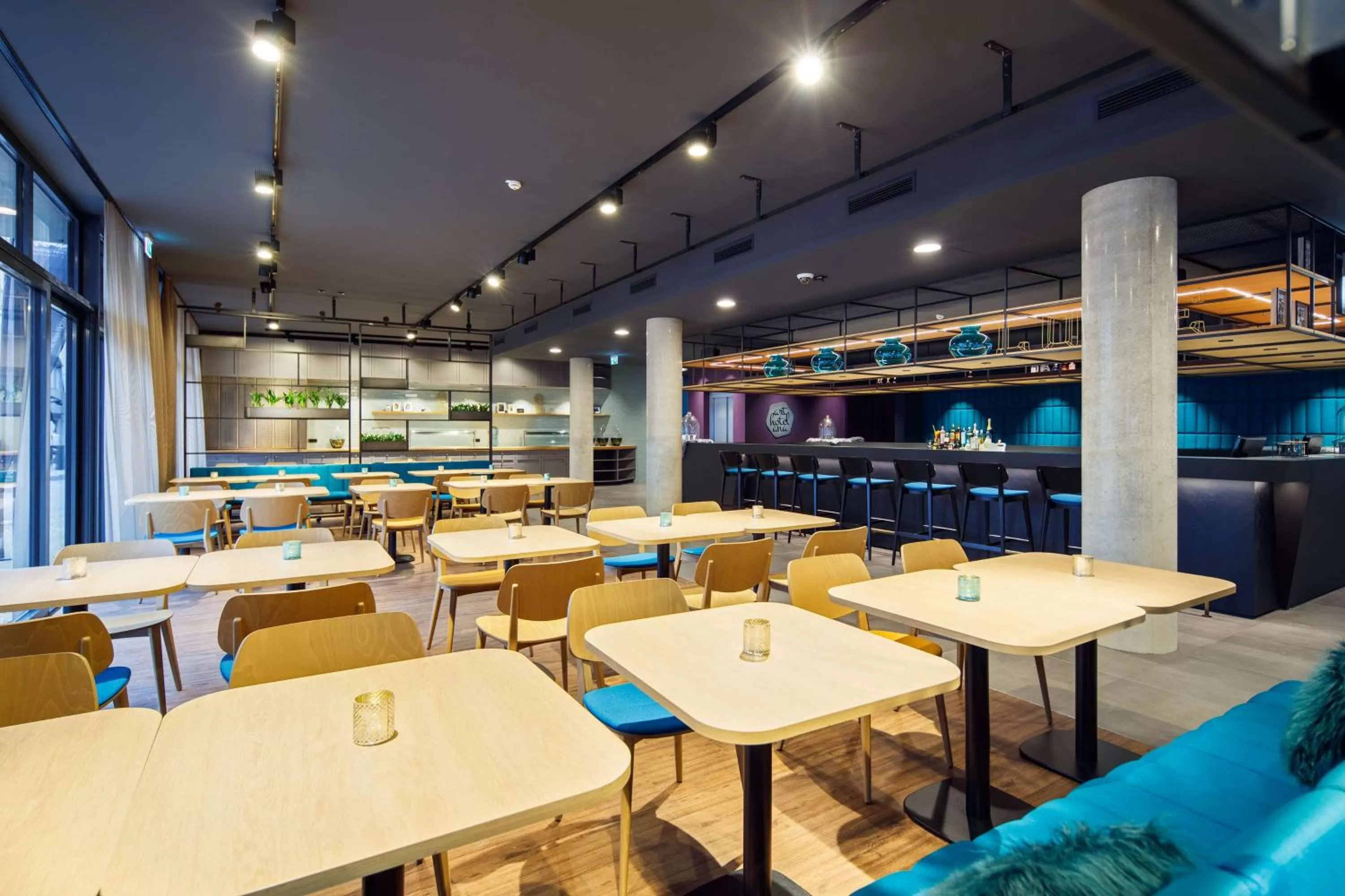 Lounge or bar in elaya hotel goeppingen