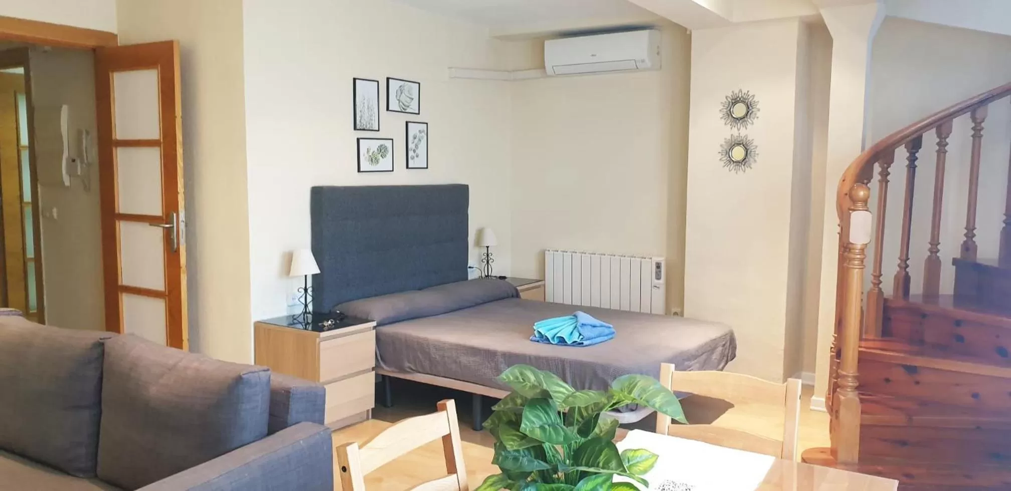 Seating Area in Rooms San Marcos