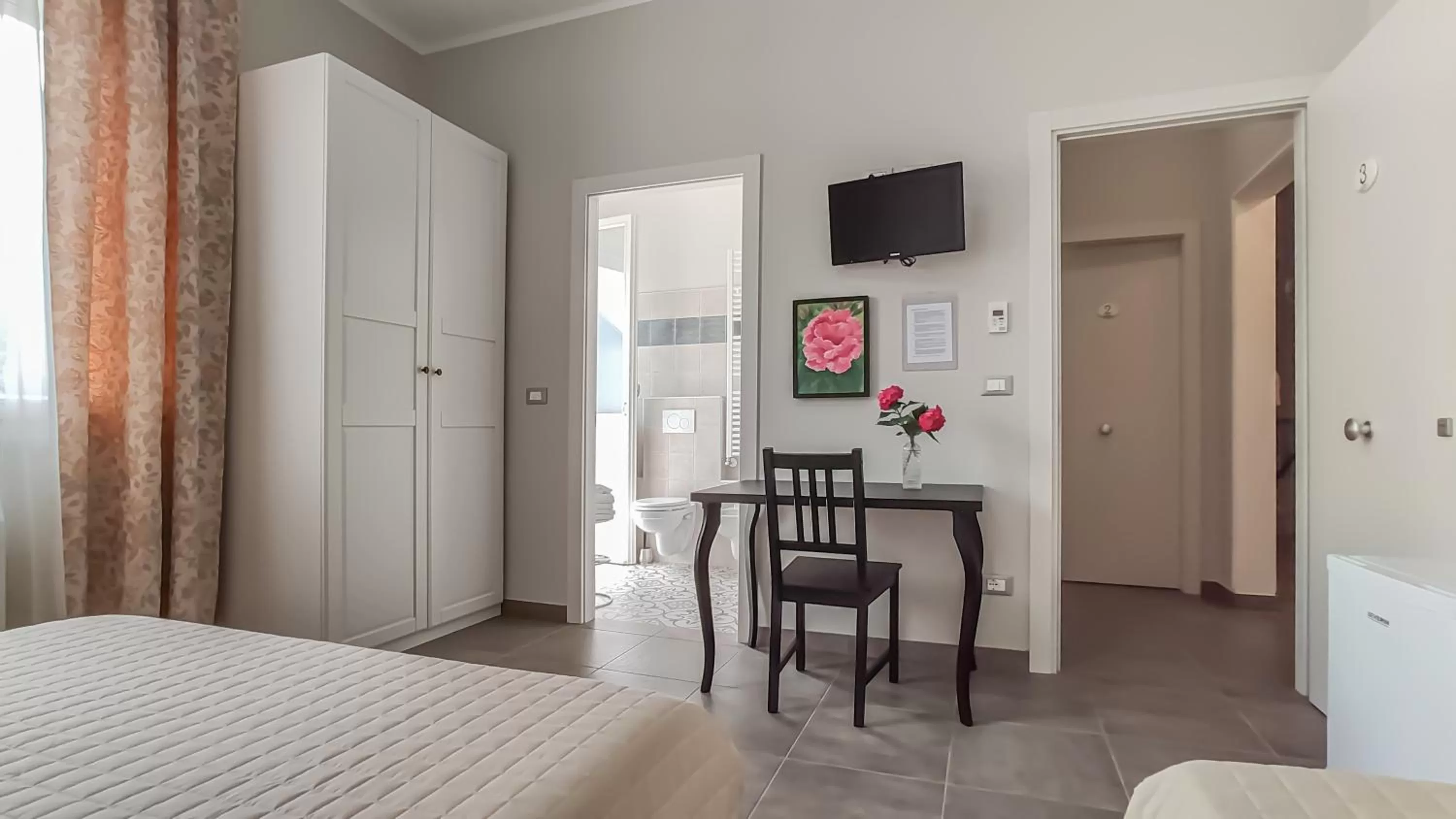 Bedroom, Bed in LA DAMA ROOM&BREAKFAST