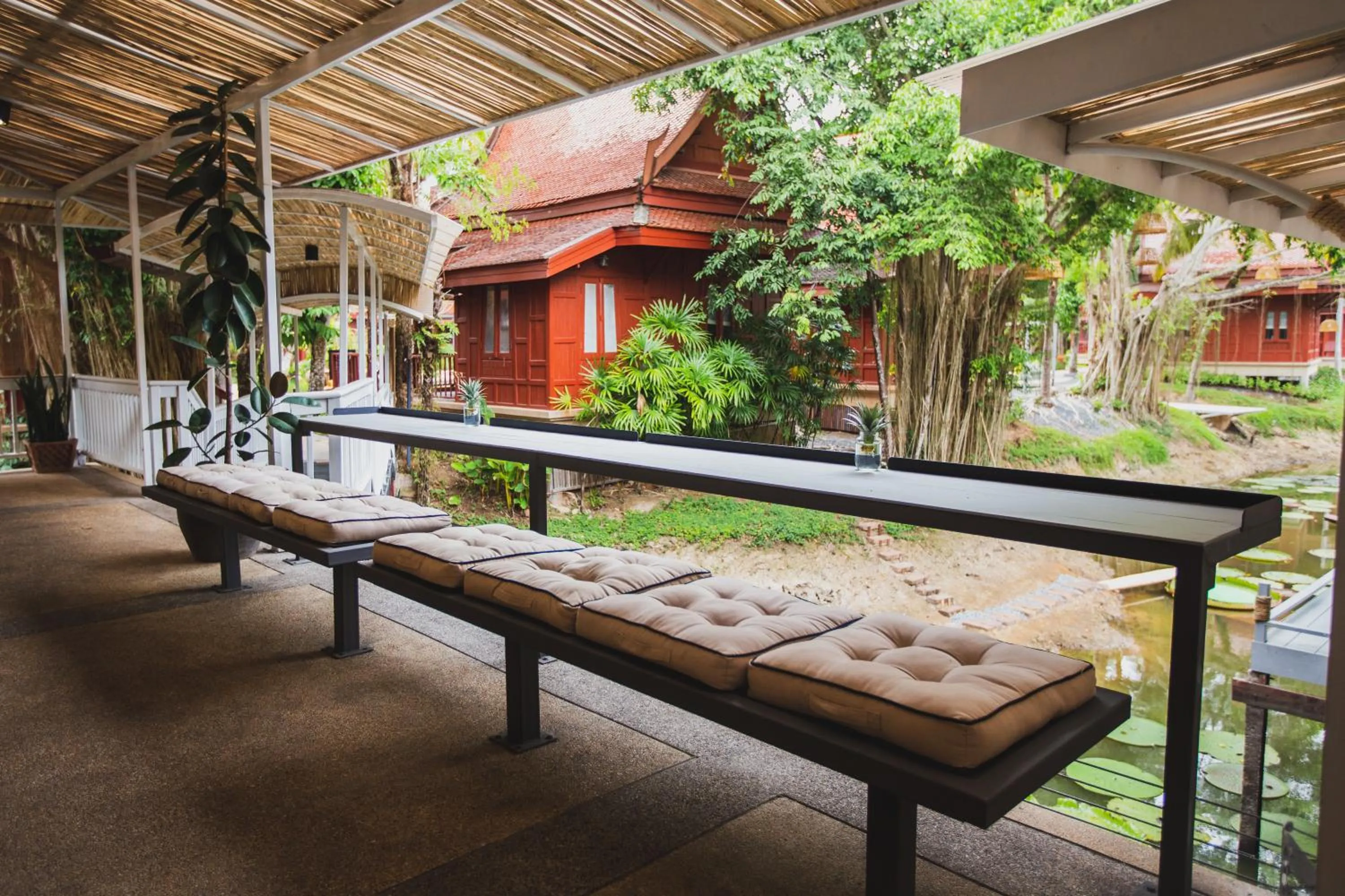 Restaurant/places to eat in Ma Doo Bua Stay - SHA Extra Plus