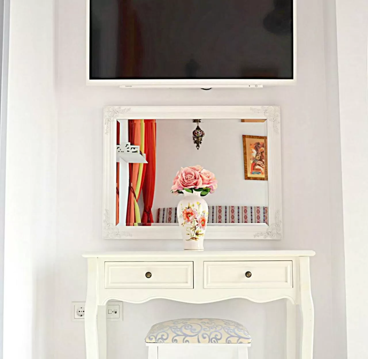 Decorative detail in Hotel Africa