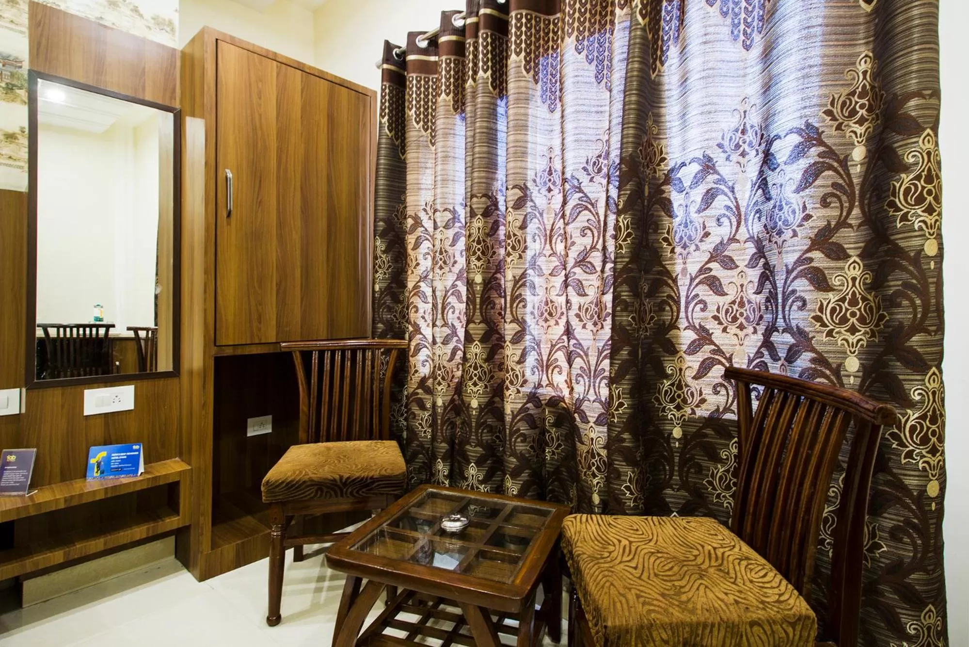 Seating Area in FabHotel Royal Villa Hussainpura Chowk