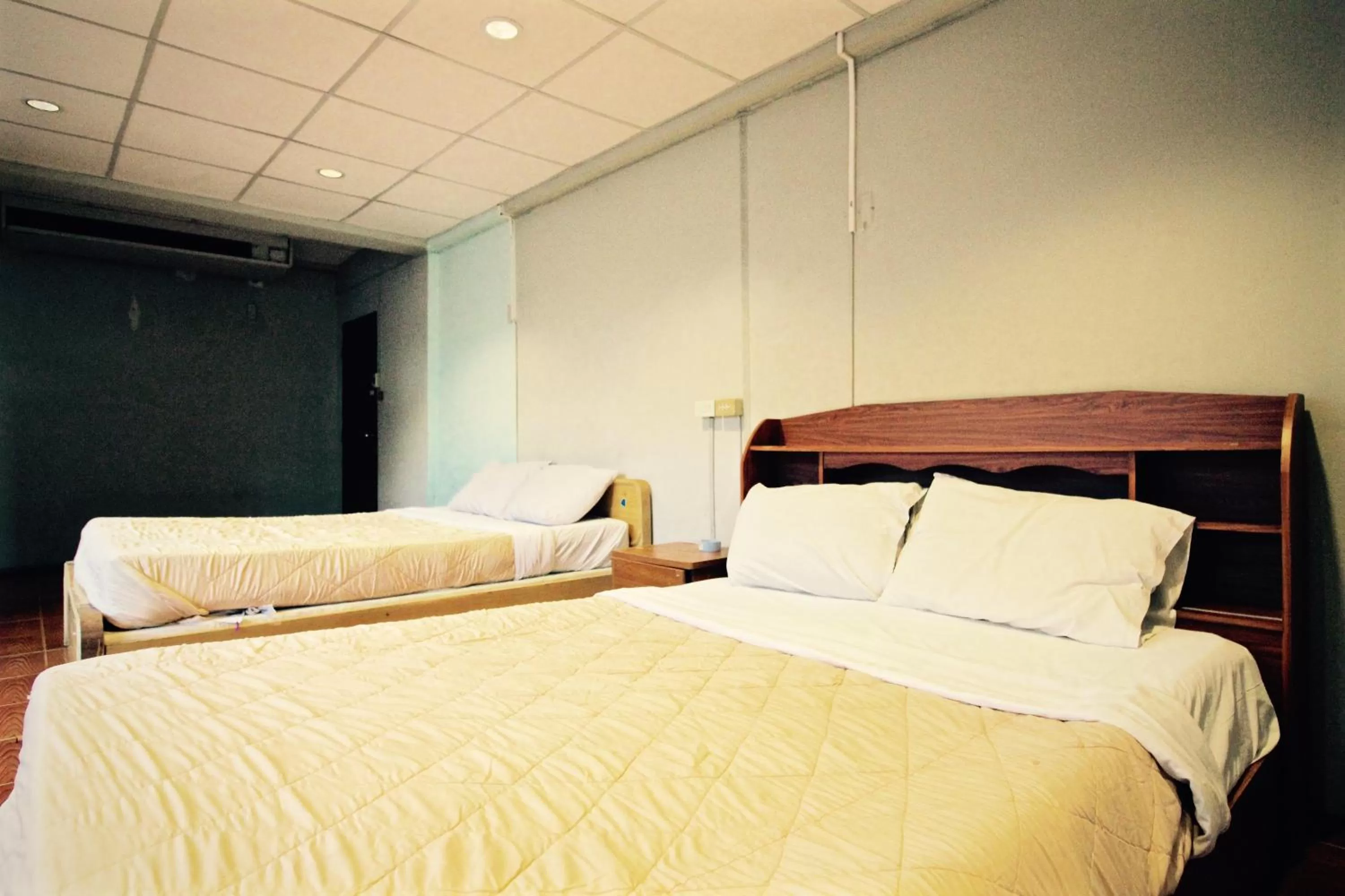 Photo of the whole room, Bed in KKinn South Pattaya