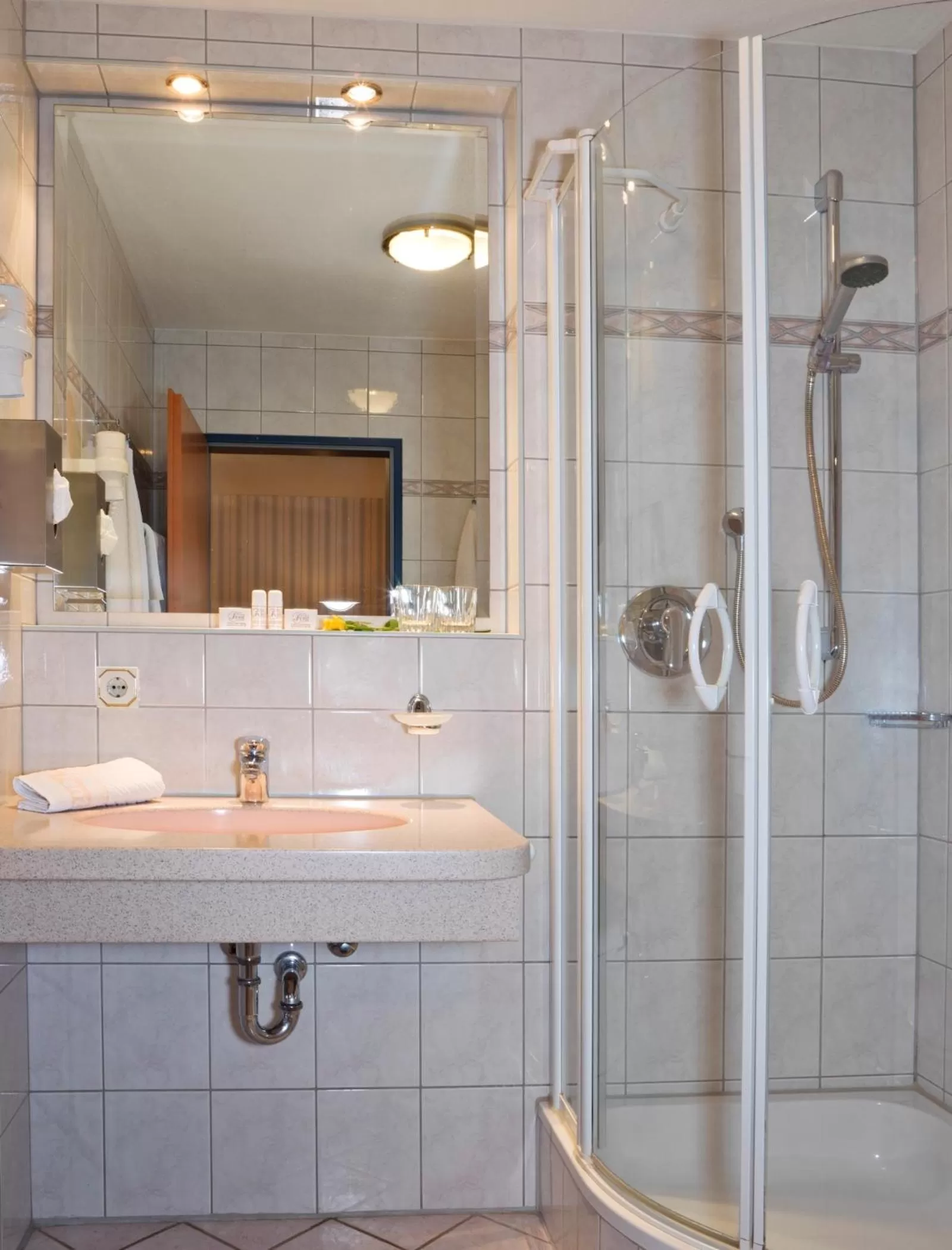 Decorative detail in Hotel Pension Fent