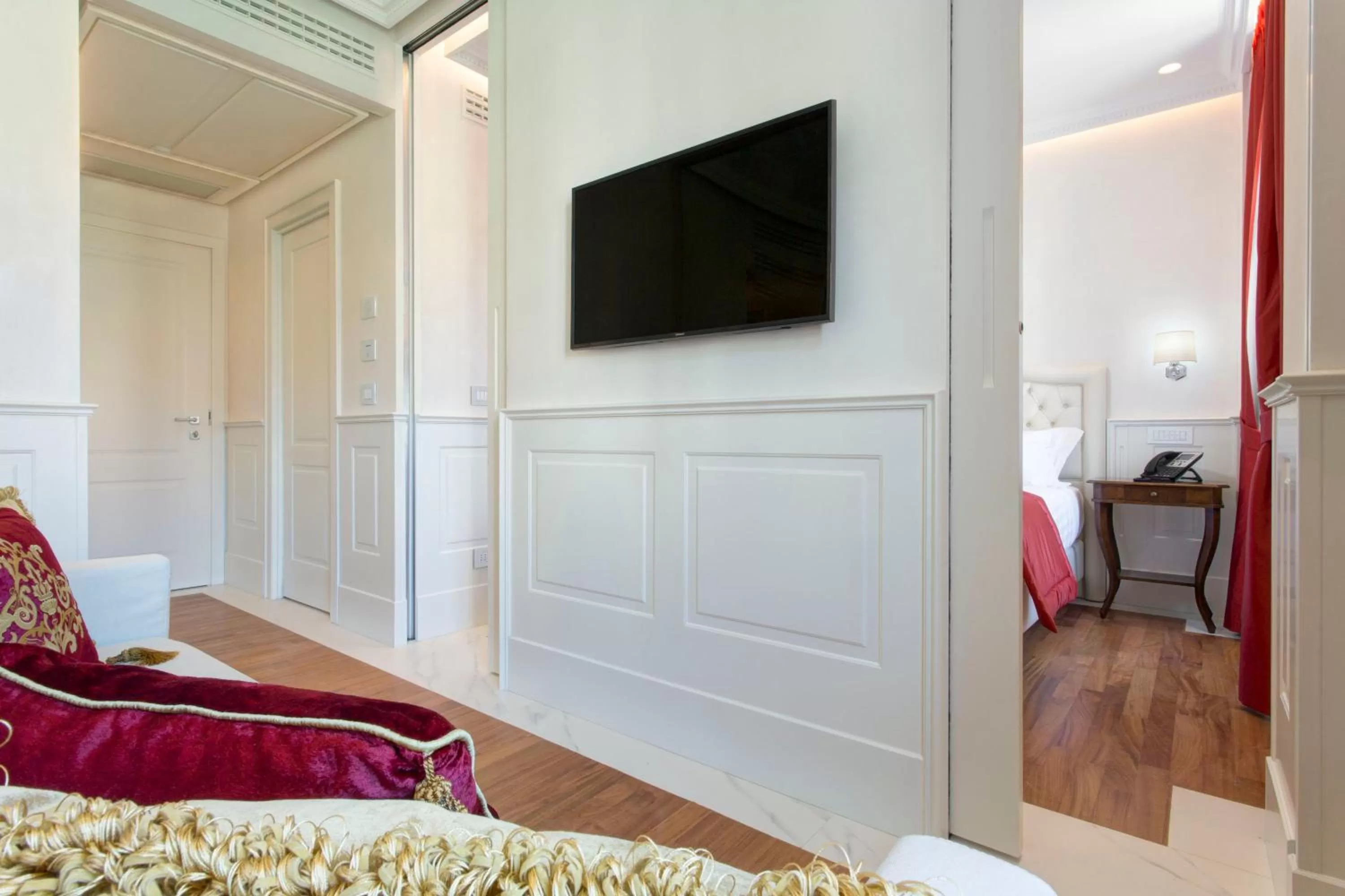 Bedroom, Bed in Hotel Degli Artisti