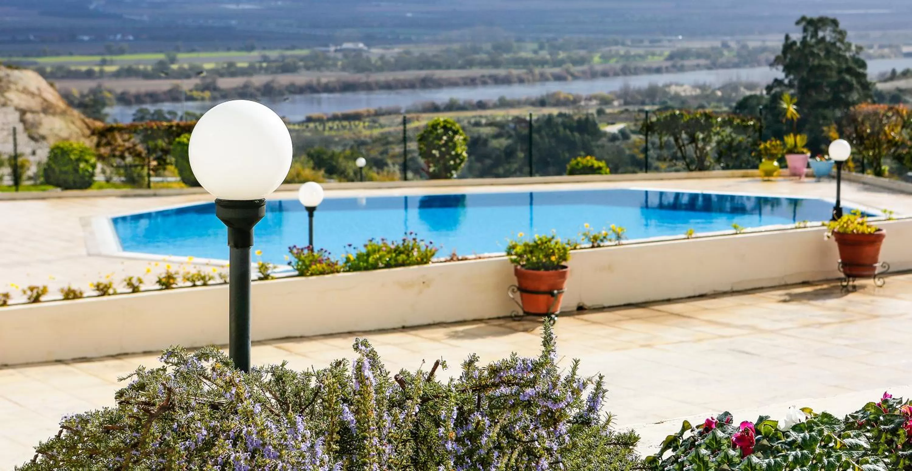 Garden in Verdi Santarém