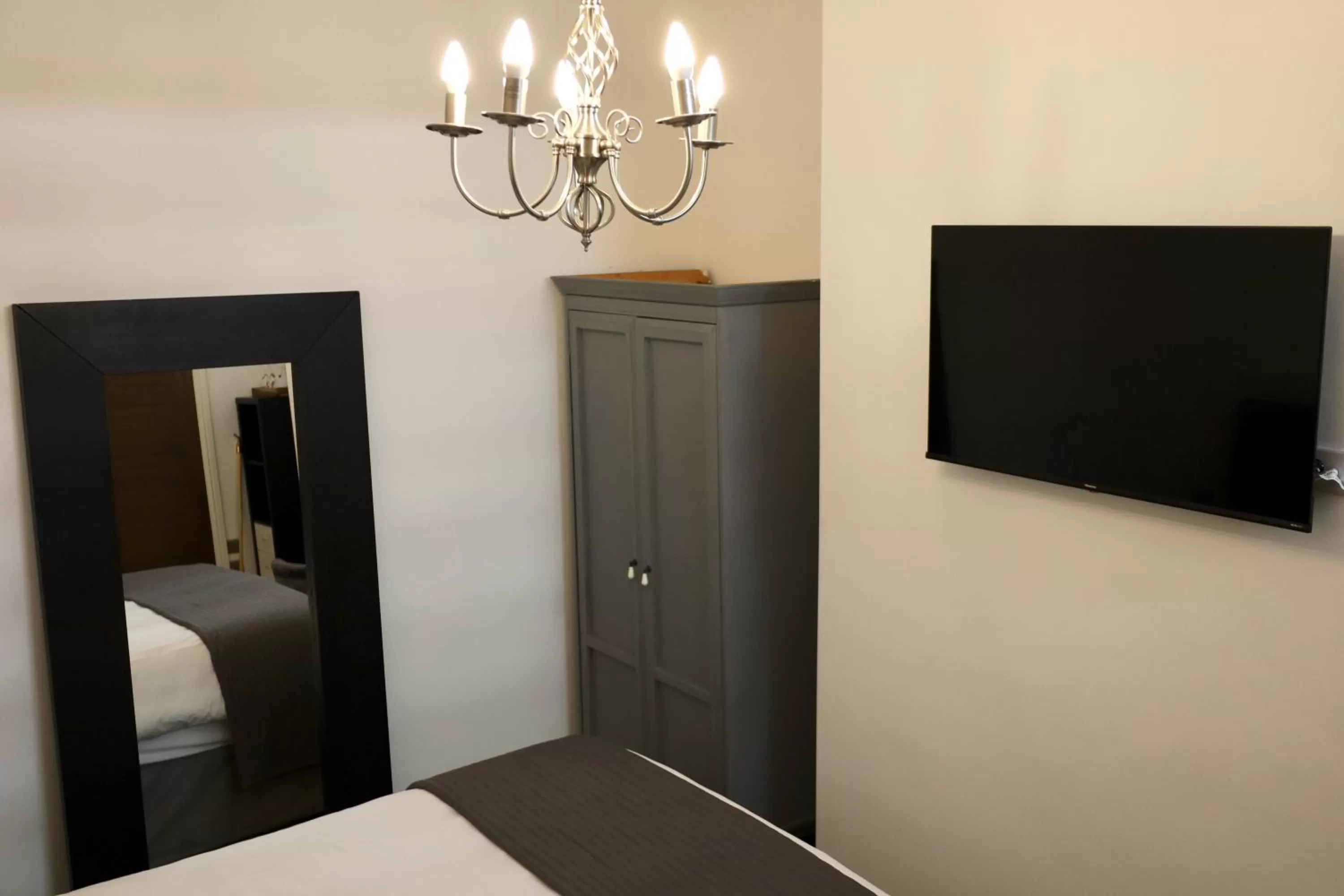 Photo of the whole room, Bed in Brighton Inn Boutique Guest Accommodation