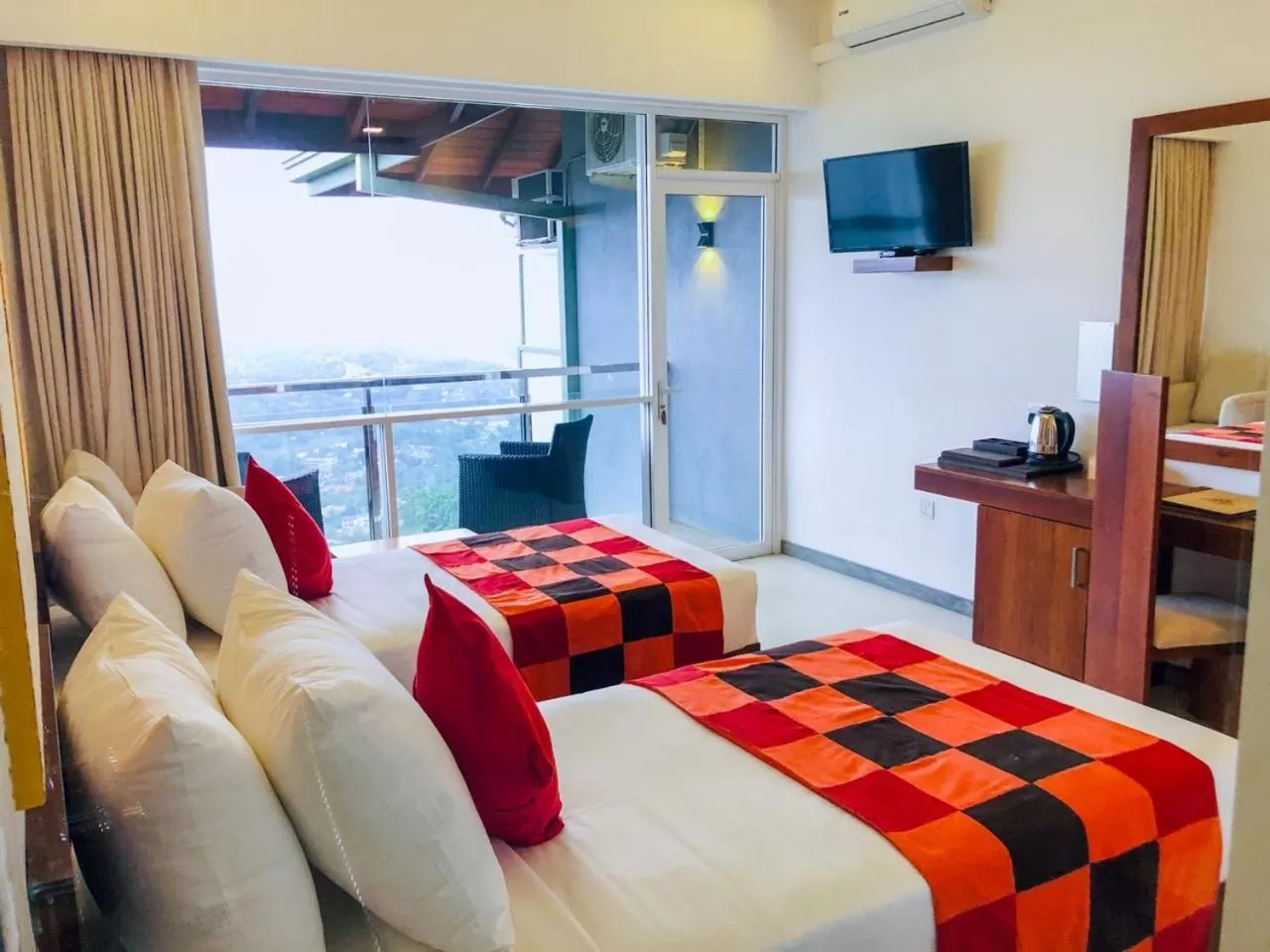 Bed in Mount Blue Kandy