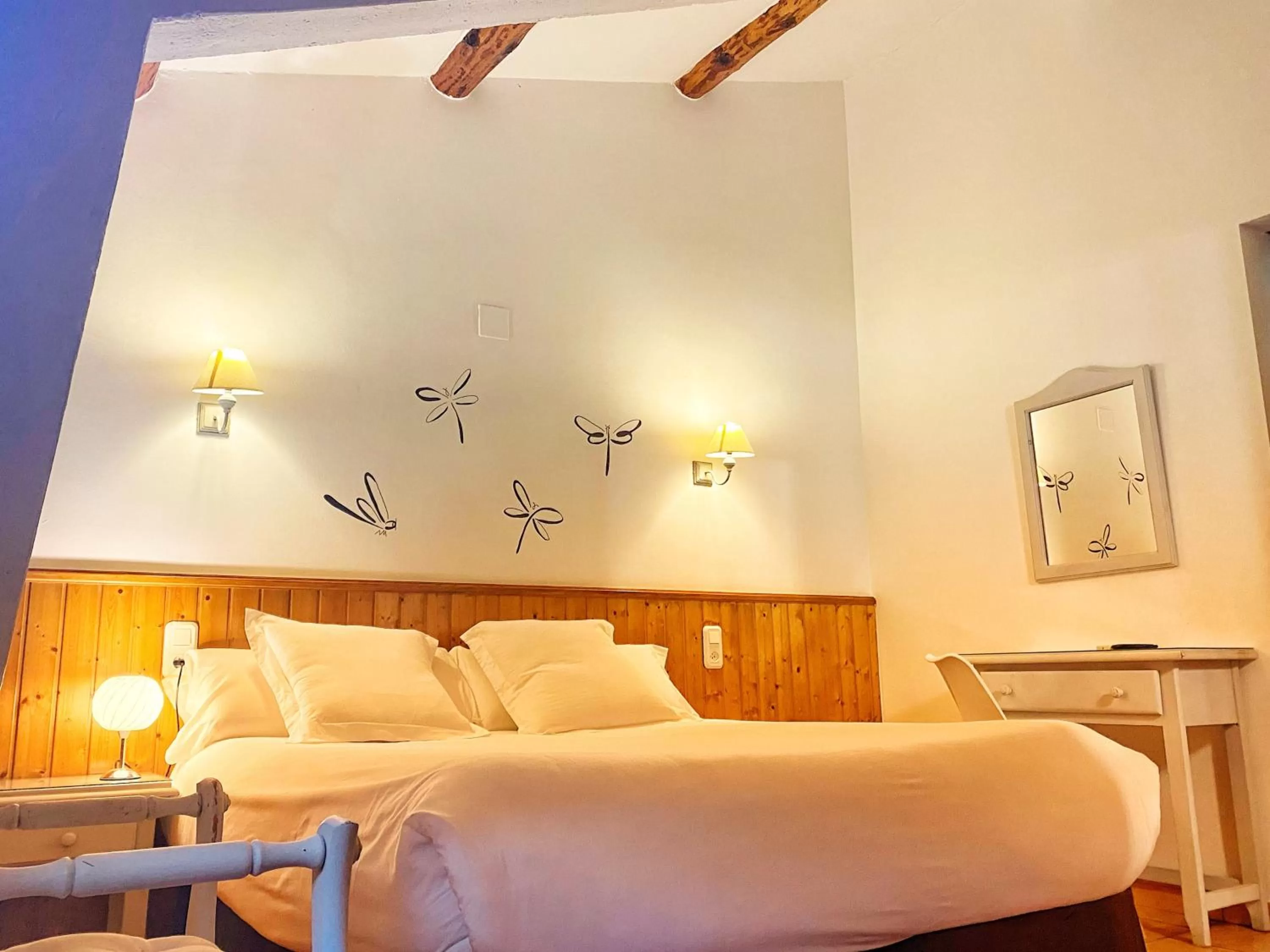 Bedroom in Delta Hotel