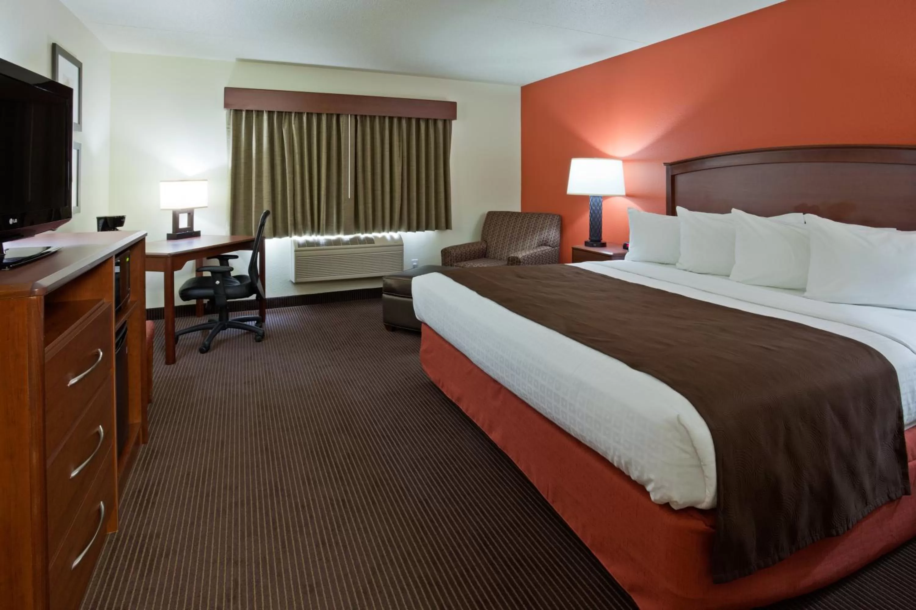 hair dresser, Bed in AmericInn by Wyndham Grand Forks