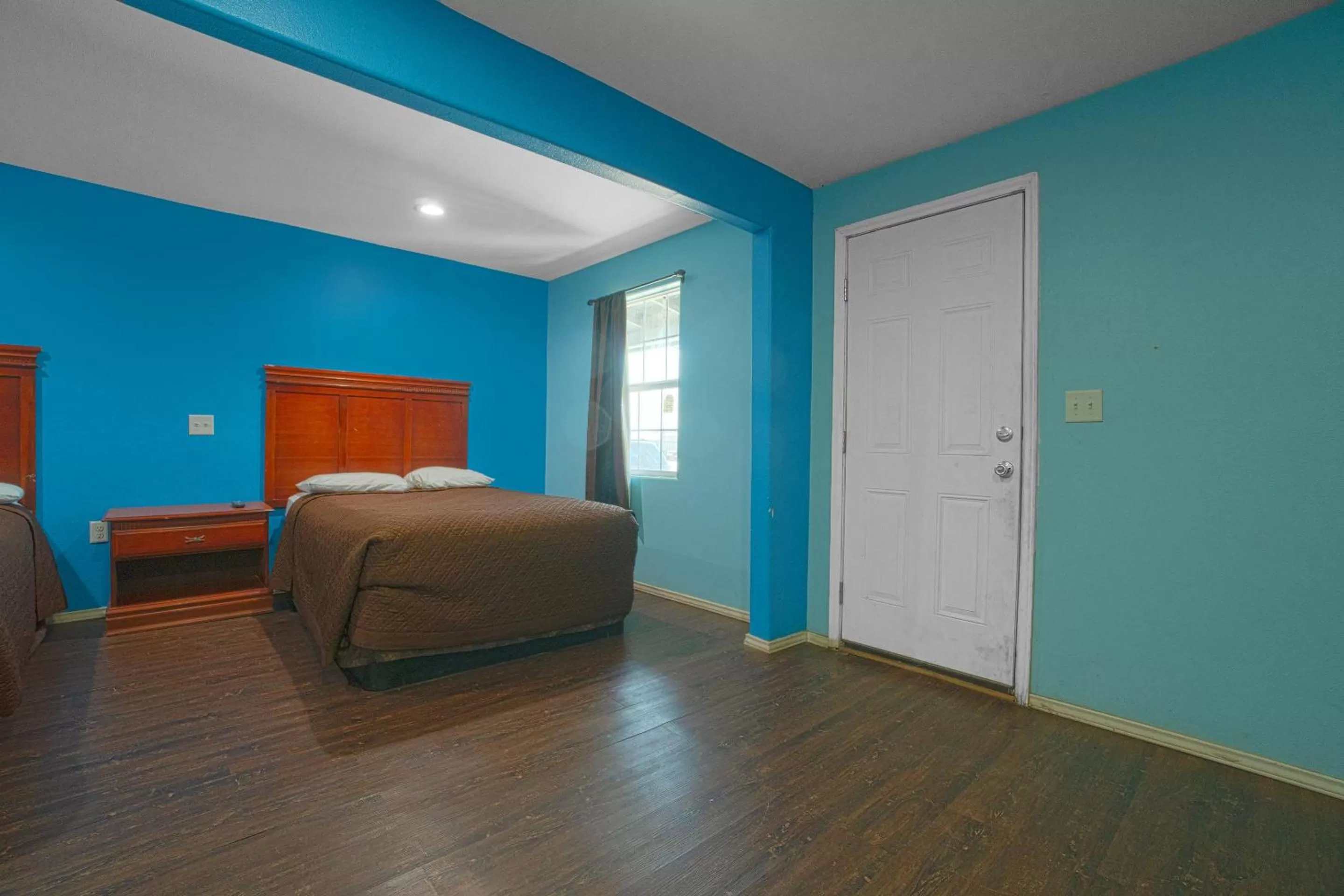 Bedroom, Bed in Plaza Motel Corpus Christi by OYO