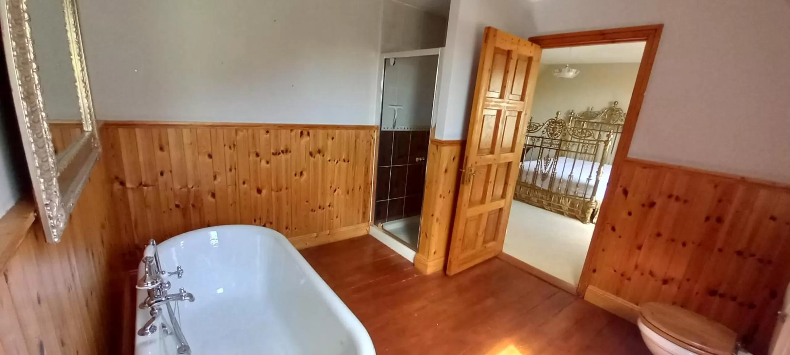 Bathroom in Ardsallagh Lodge