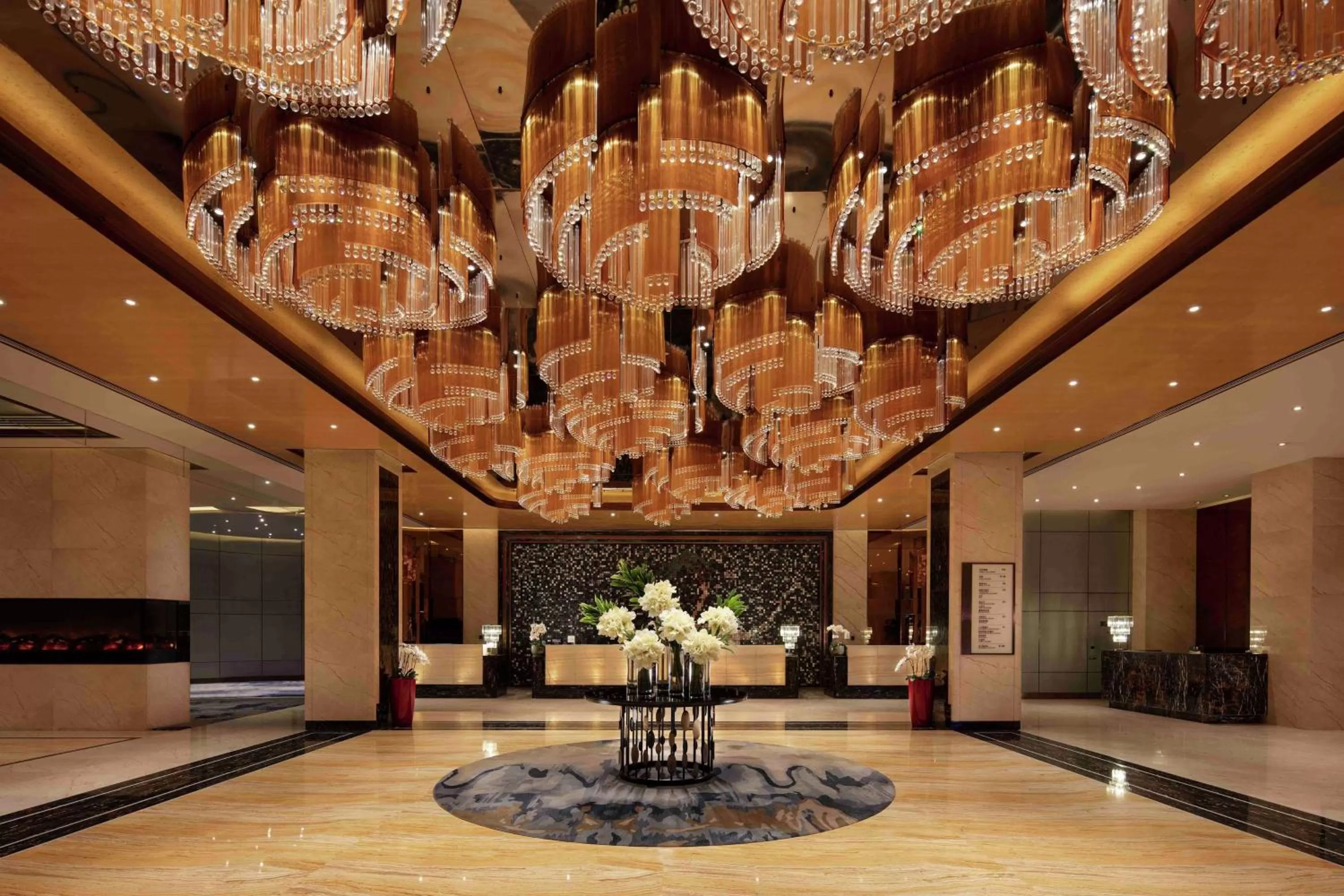 Lobby or reception in Hilton Zhengzhou