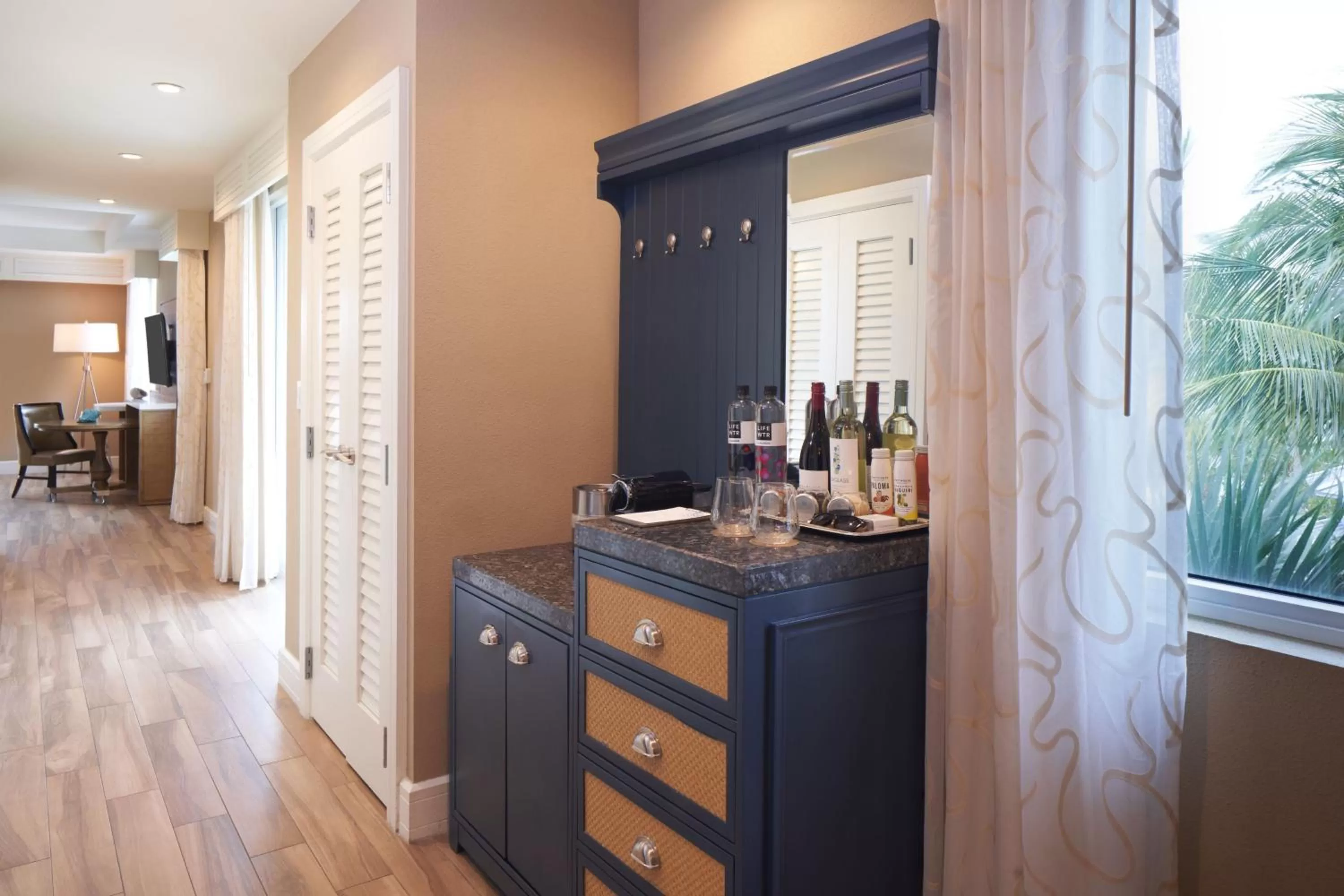 Lounge or bar in Playa Largo Resort & Spa, Autograph Collection