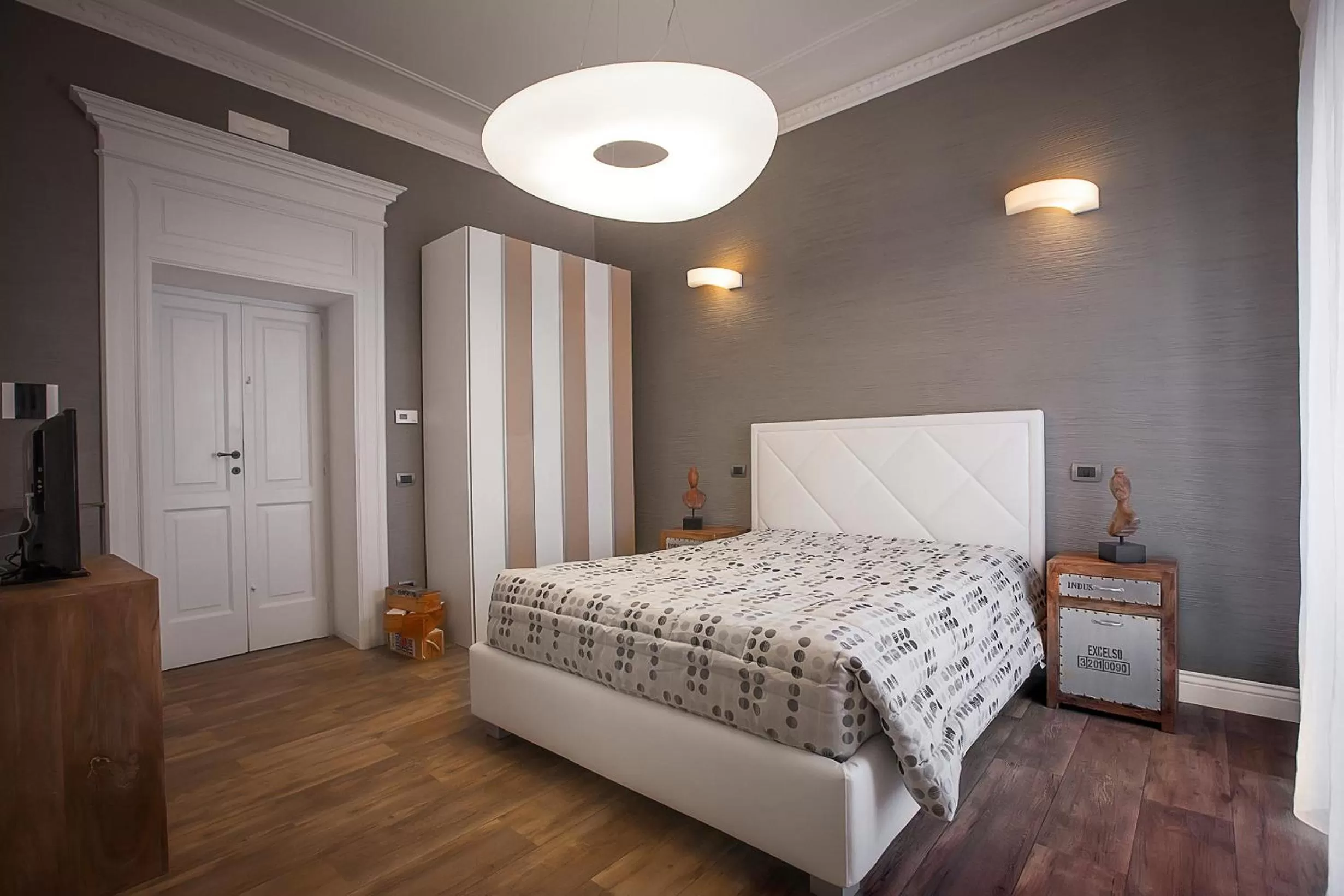 Bed in Ferrari Suite