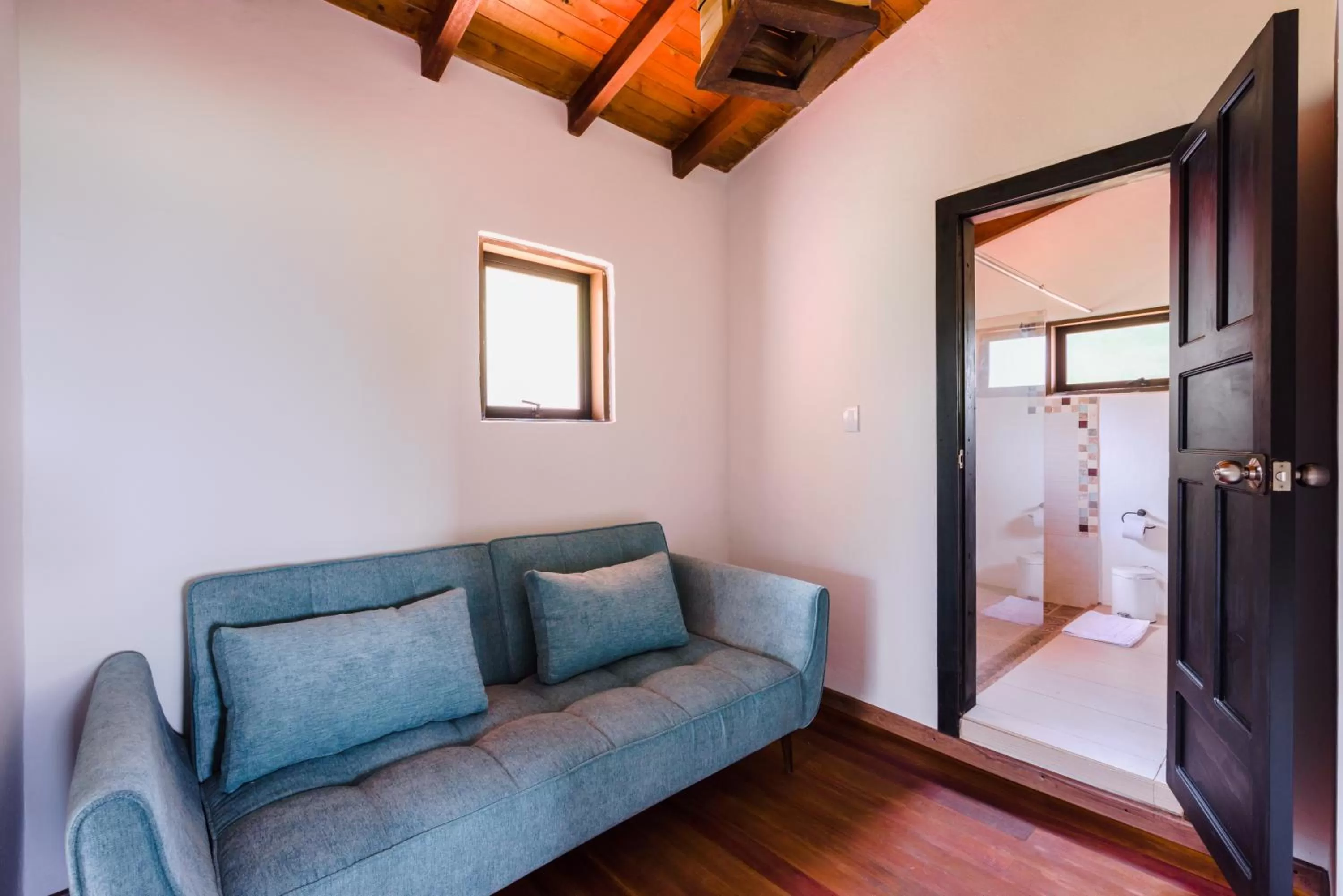 Seating area in Hotel Kawa Mountain Retreat