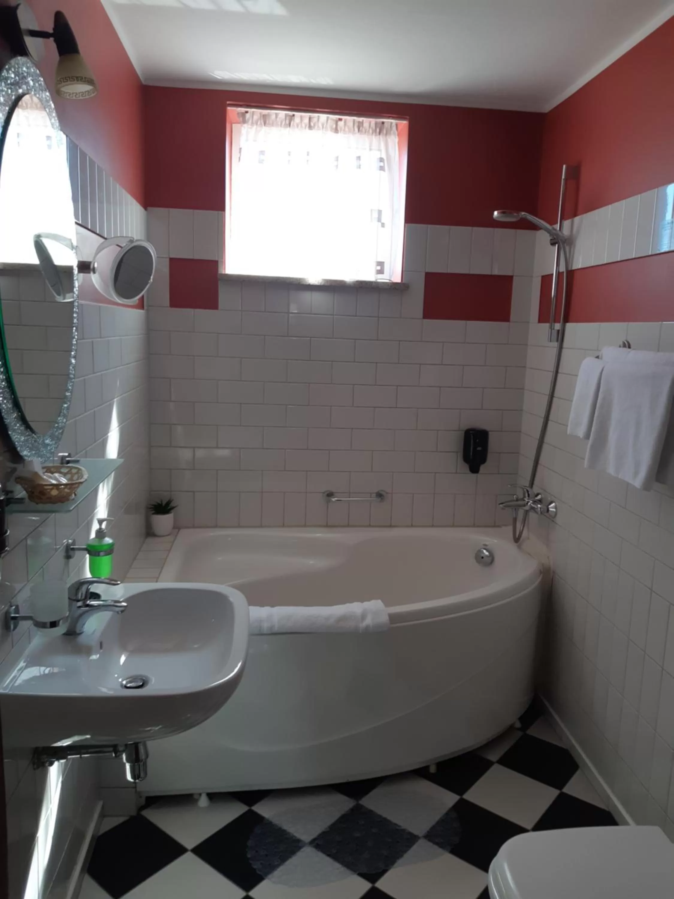 Bathroom in Hotel Pils with Self-Check in