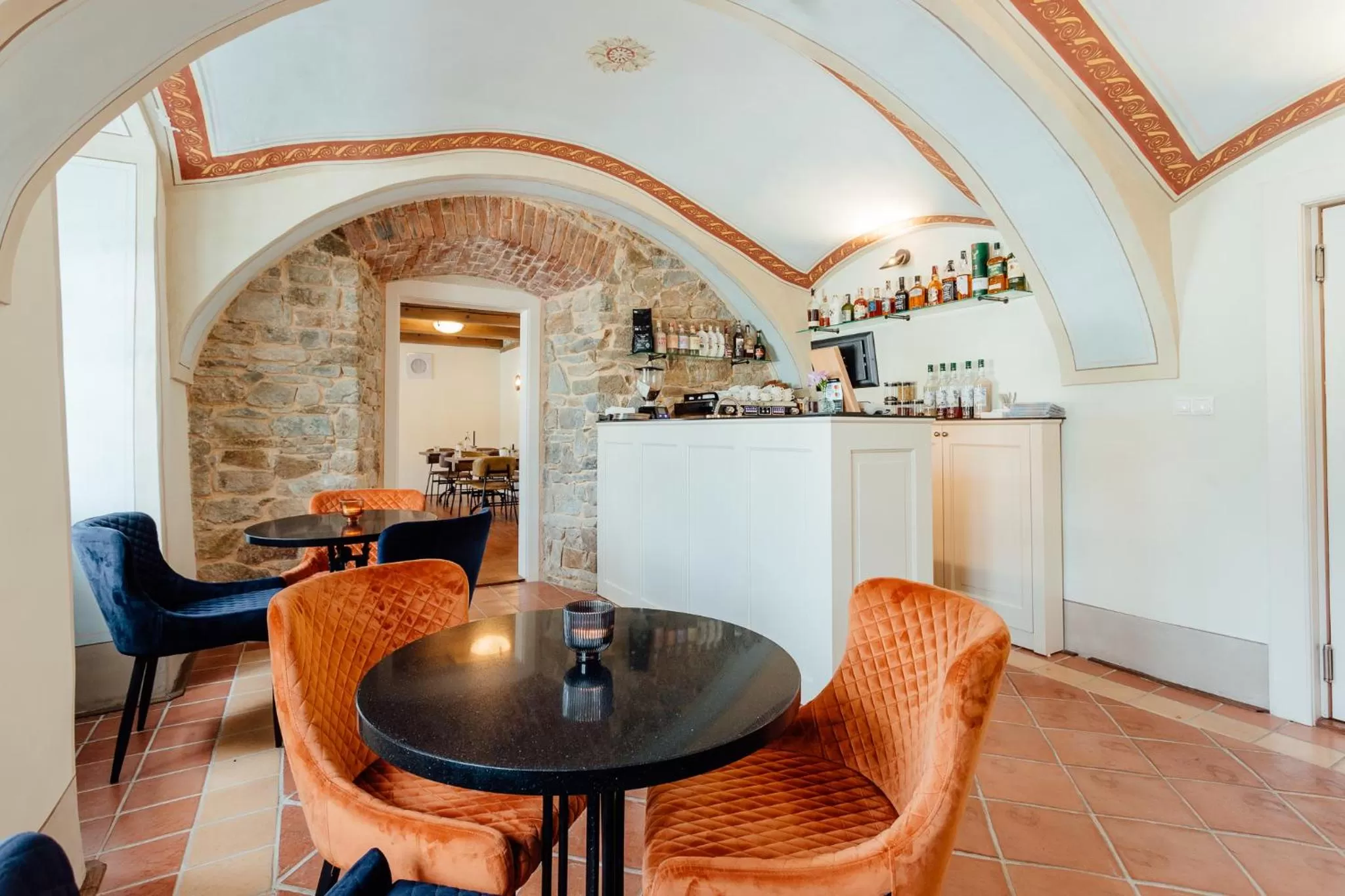 Lounge or bar in Hotel Glaus