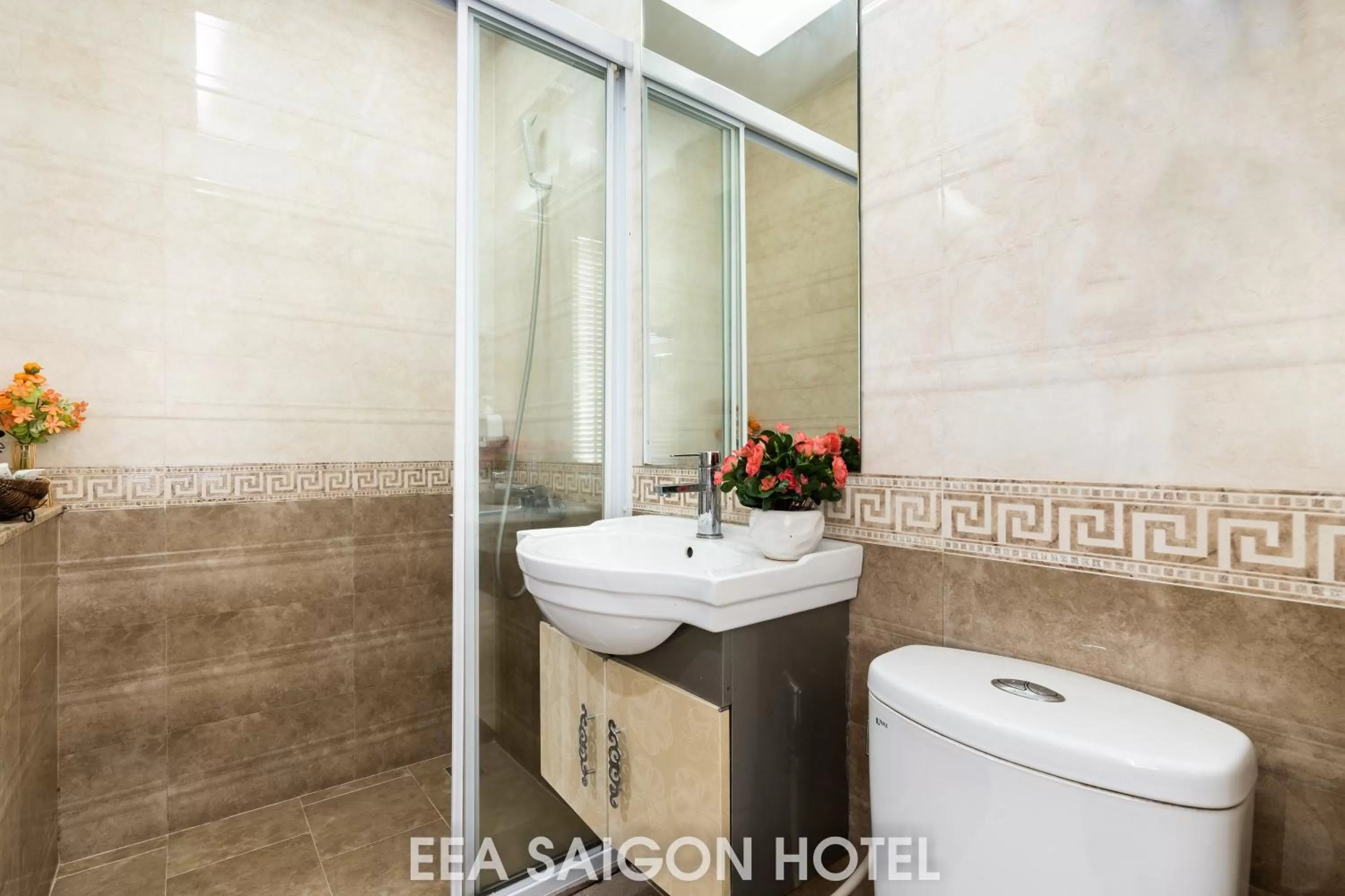 EEA Central Saigon Hotel