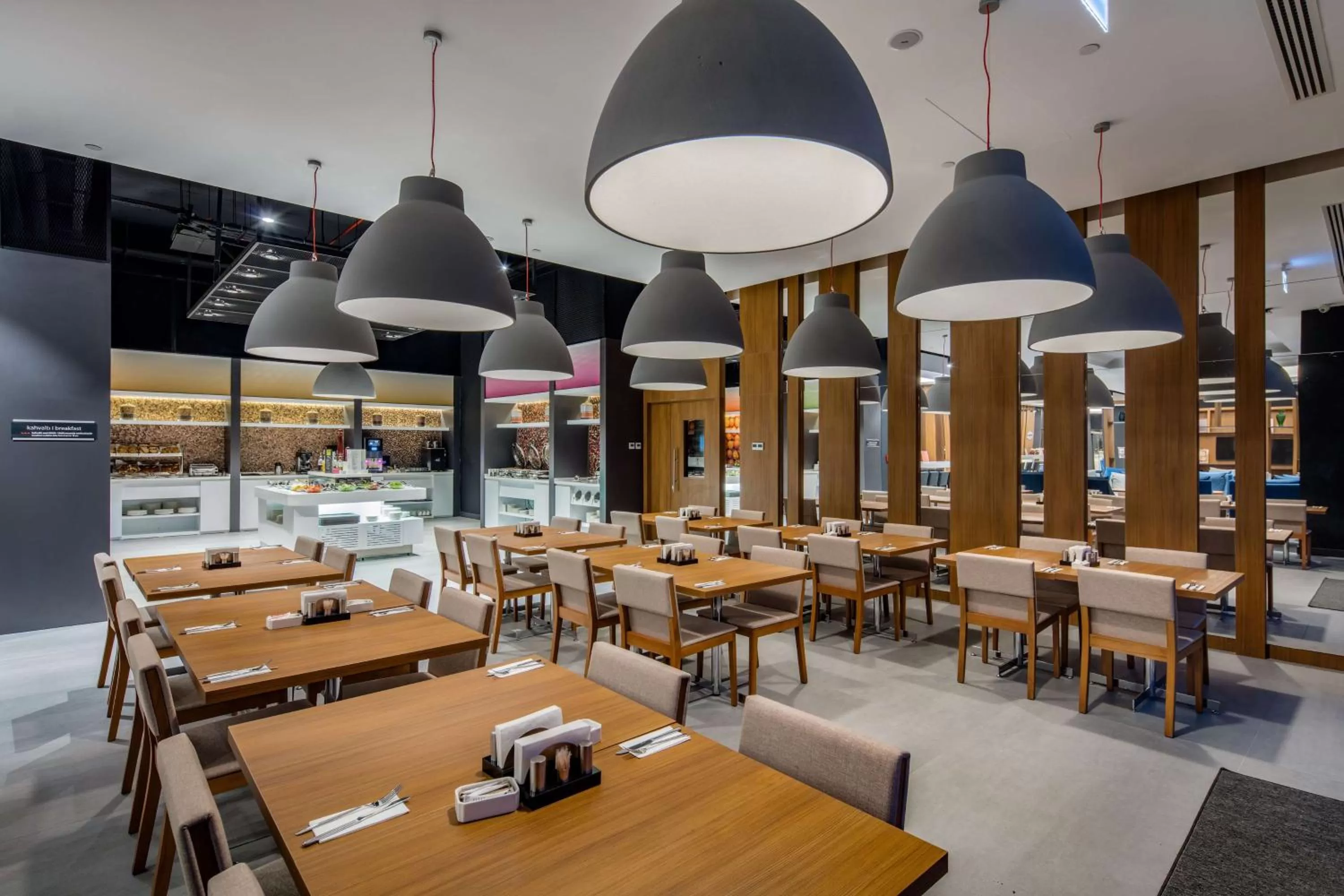 Breakfast in Hampton By Hilton Izmir Aliaga