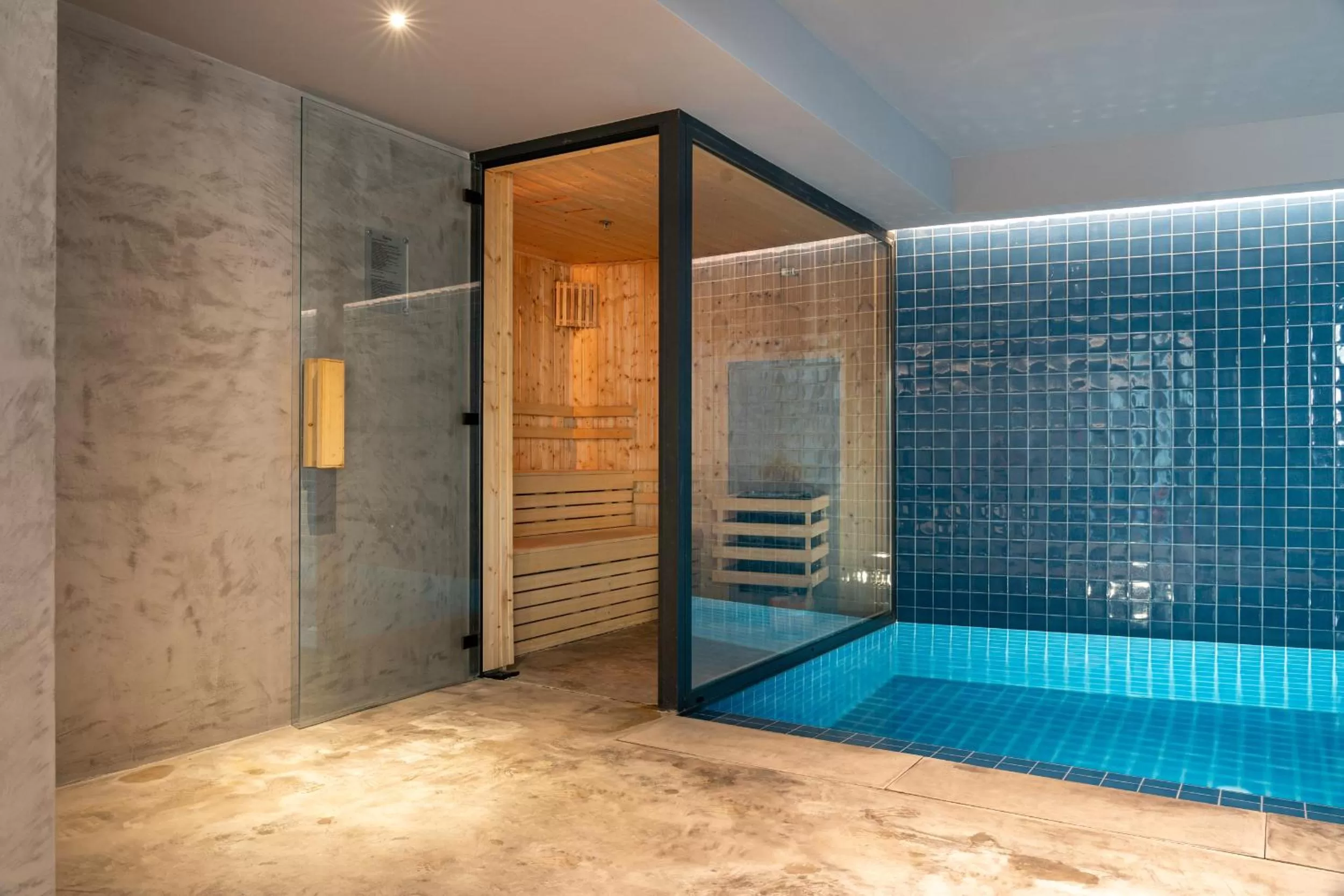 Swimming pool in Pousada do Porto - Rua das Flores