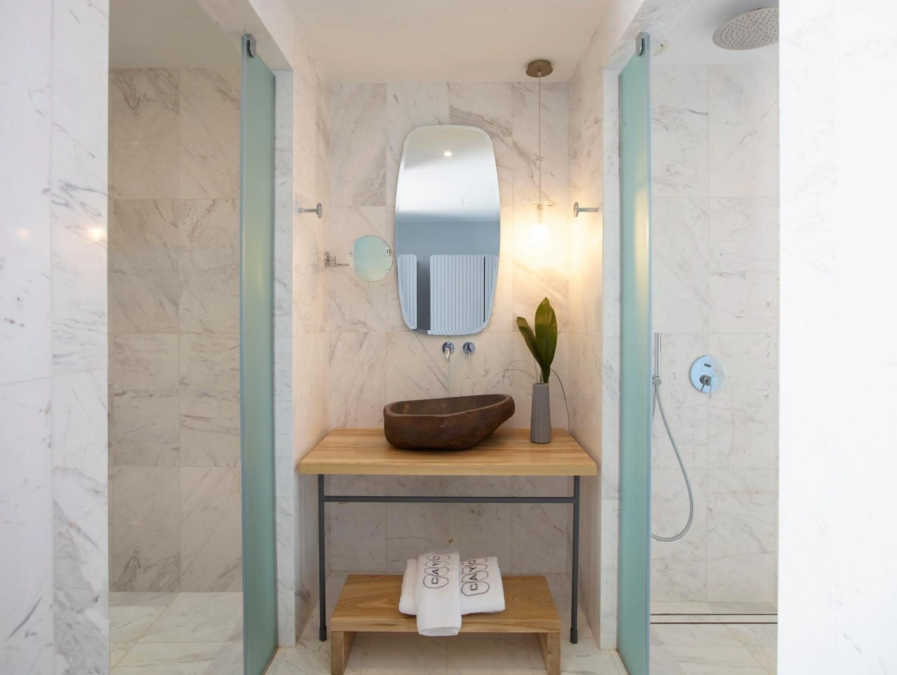 Shower in Cayo Exclusive Resort & Spa