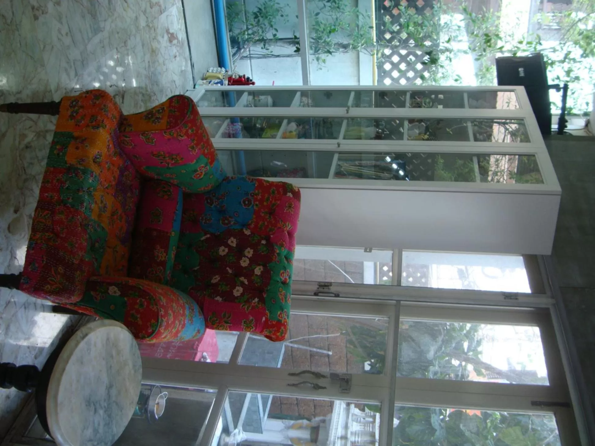 Decorative detail in Oriental Smile Hotel