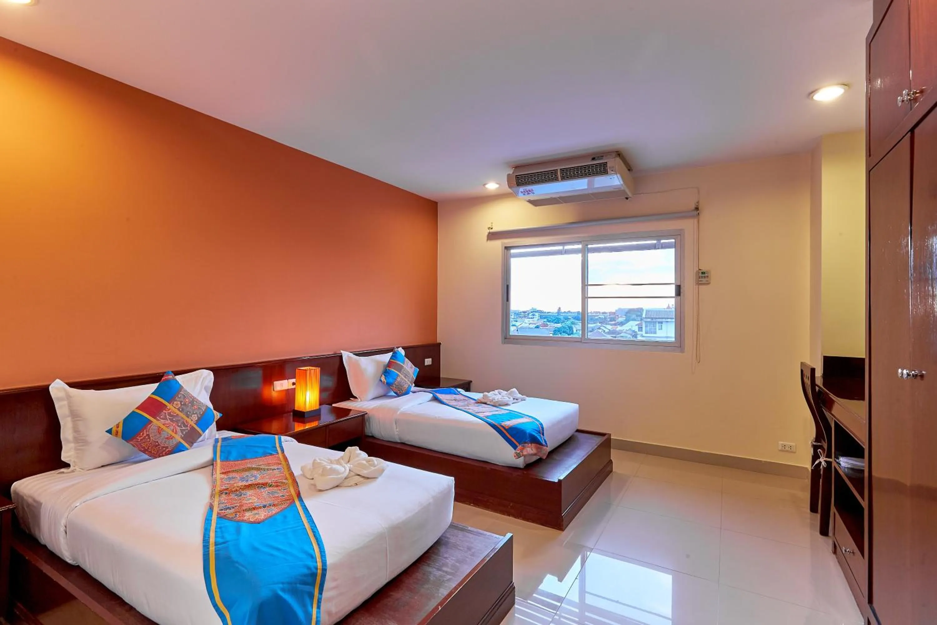 Photo of the whole room, Bed in Sivalai Place