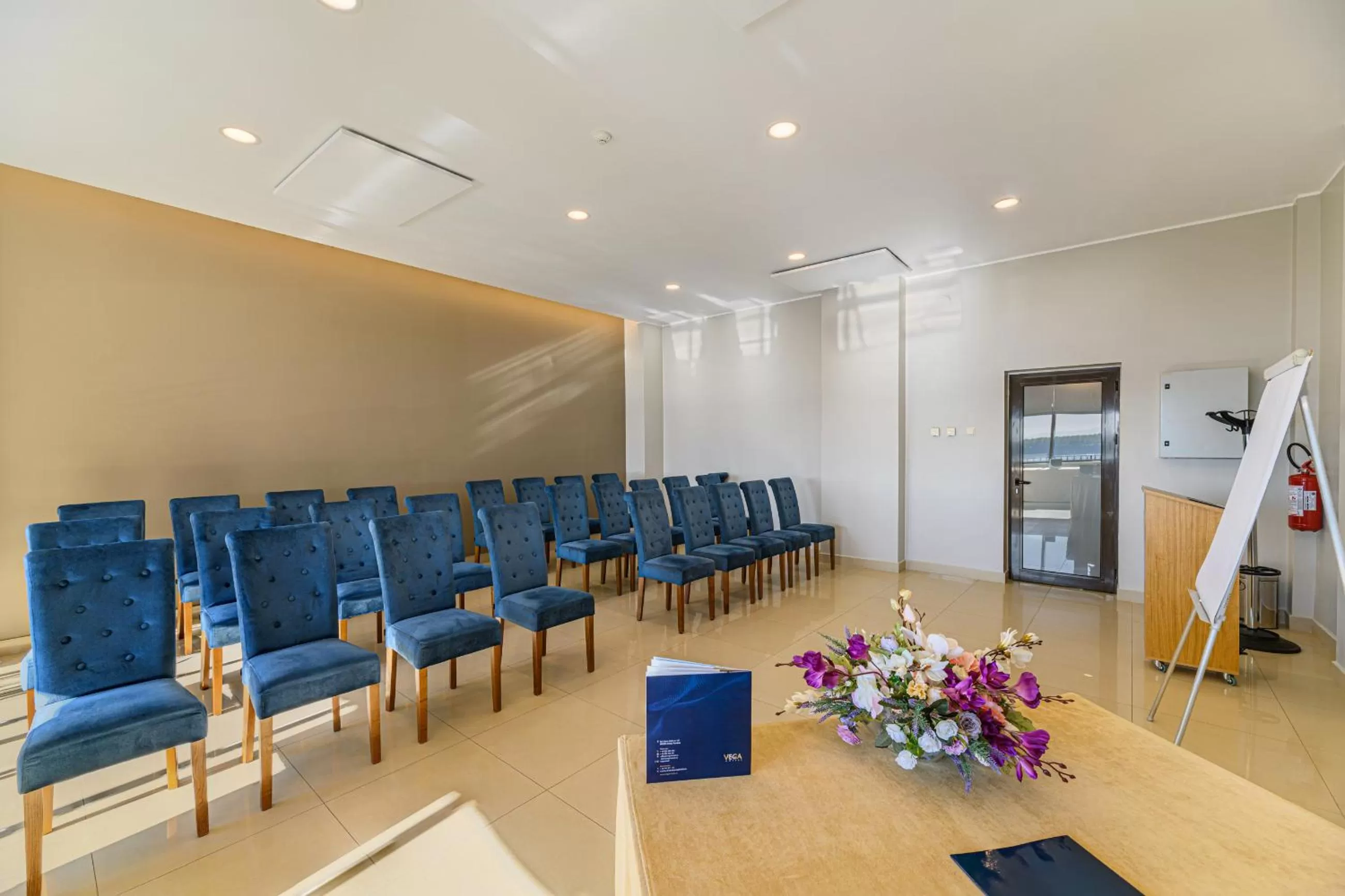 Business facilities in Faleza Hotel by Vega