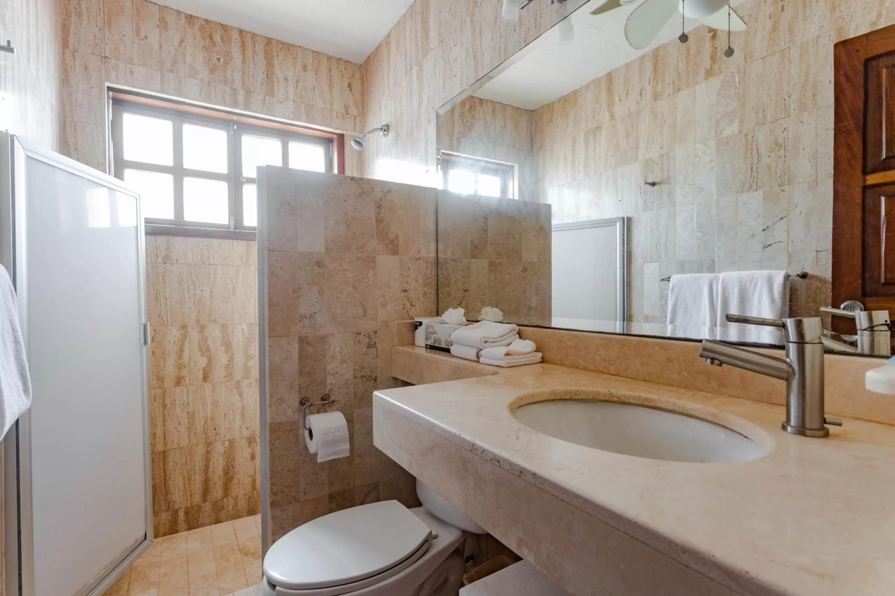 Olas Altas Suites Departamentos