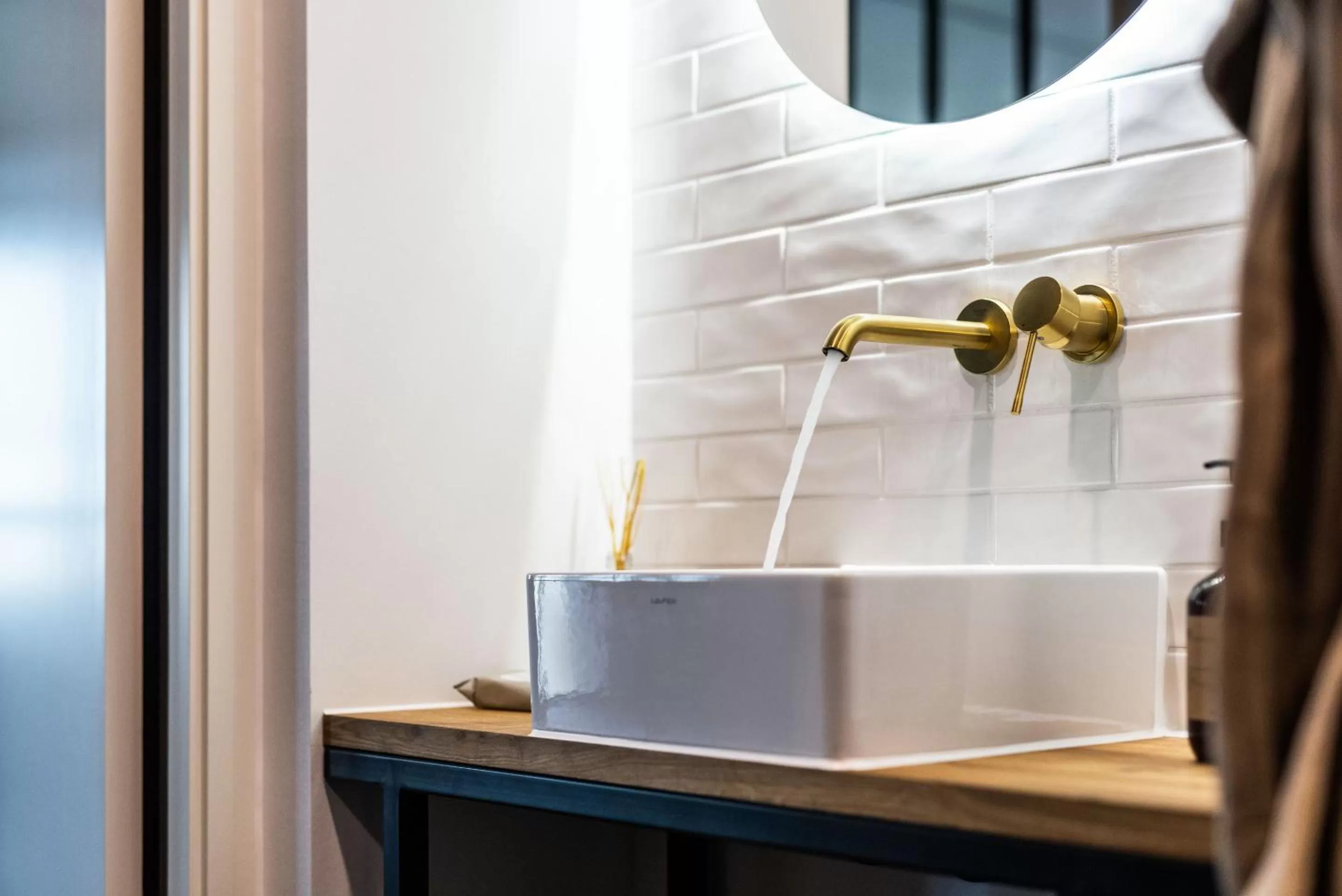 Bathroom in Pier 5 Hotel