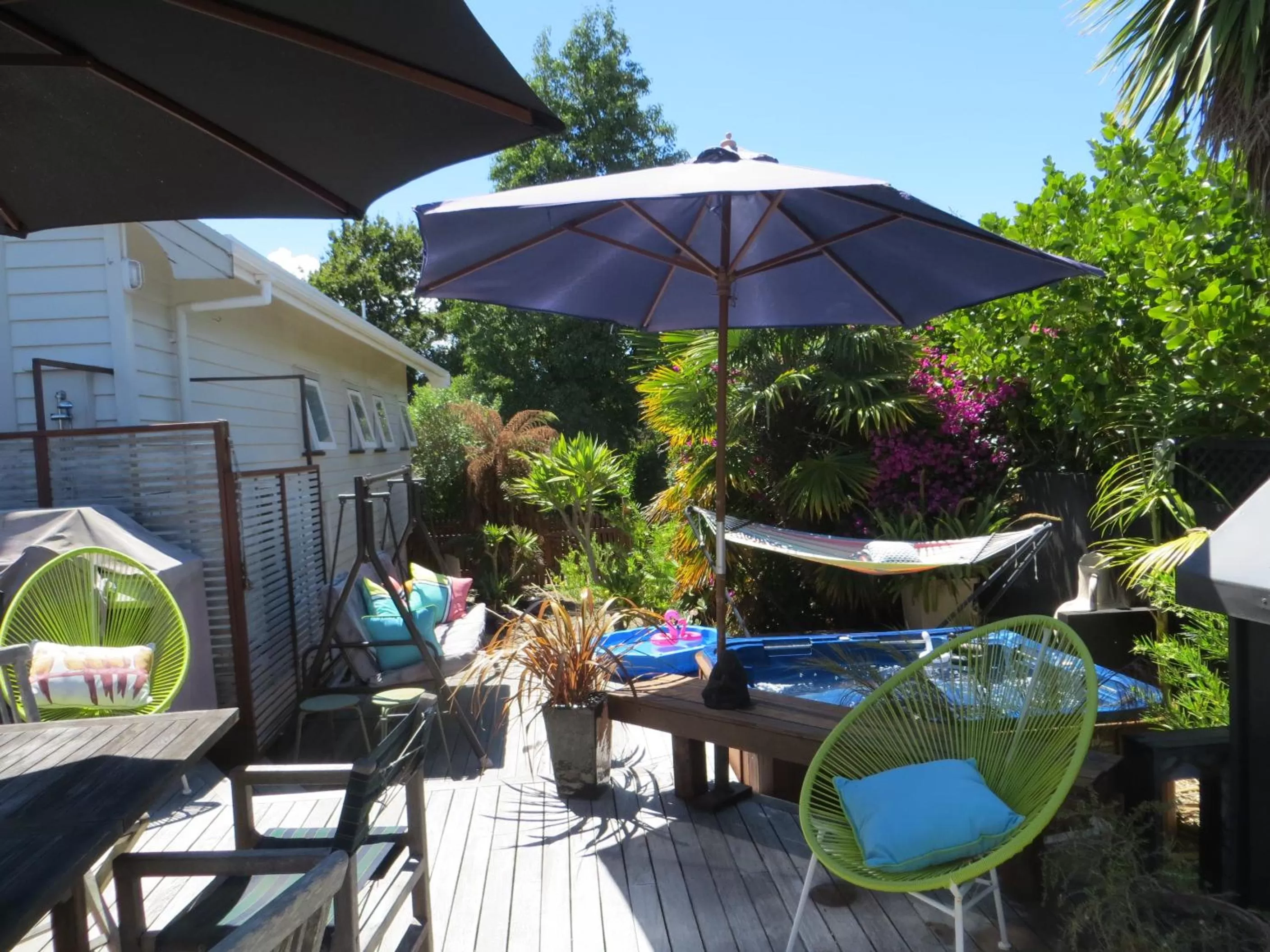 Hot Tub in Cotswold Cottage Bed and Breakfast