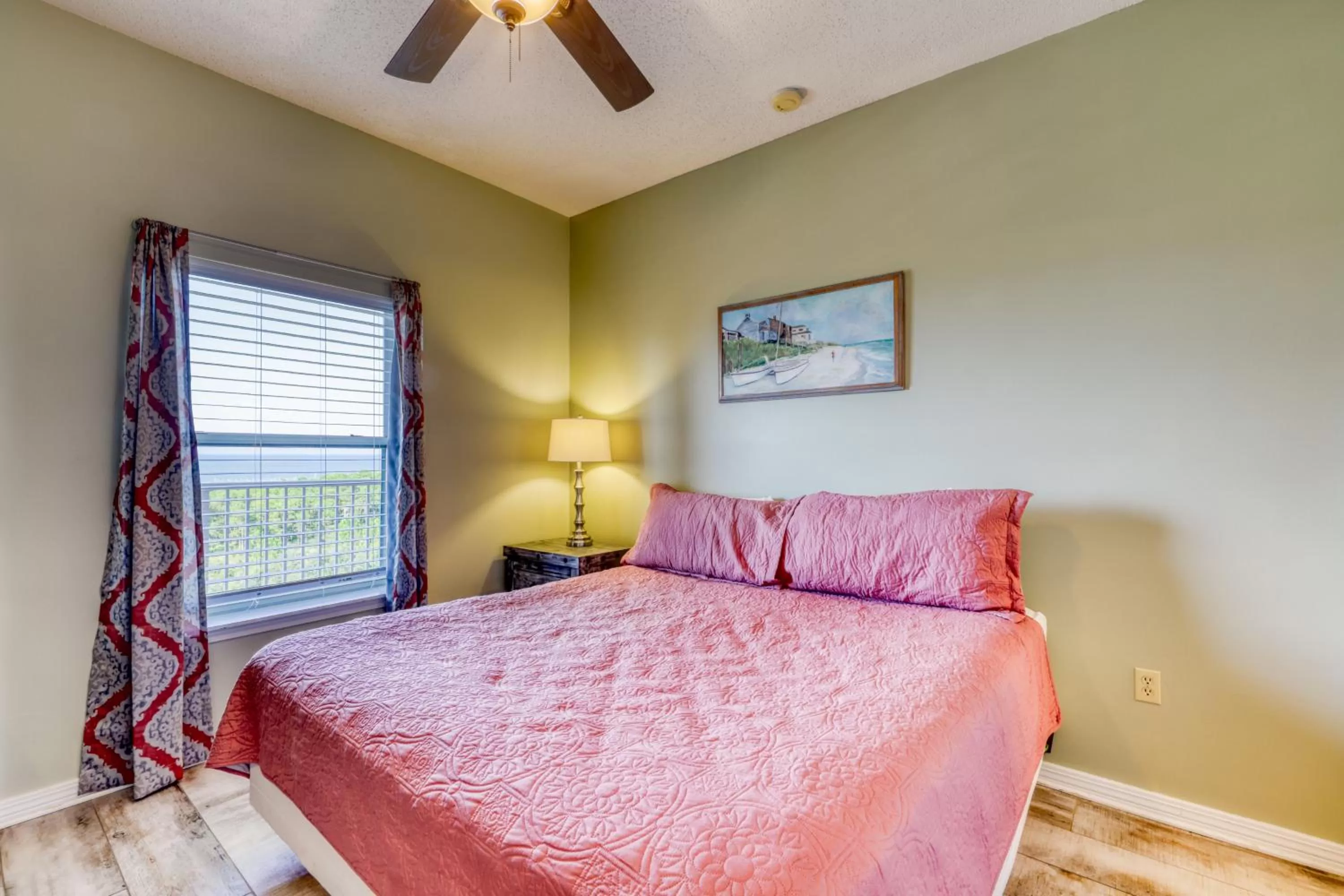 Bed in The Dunes #707