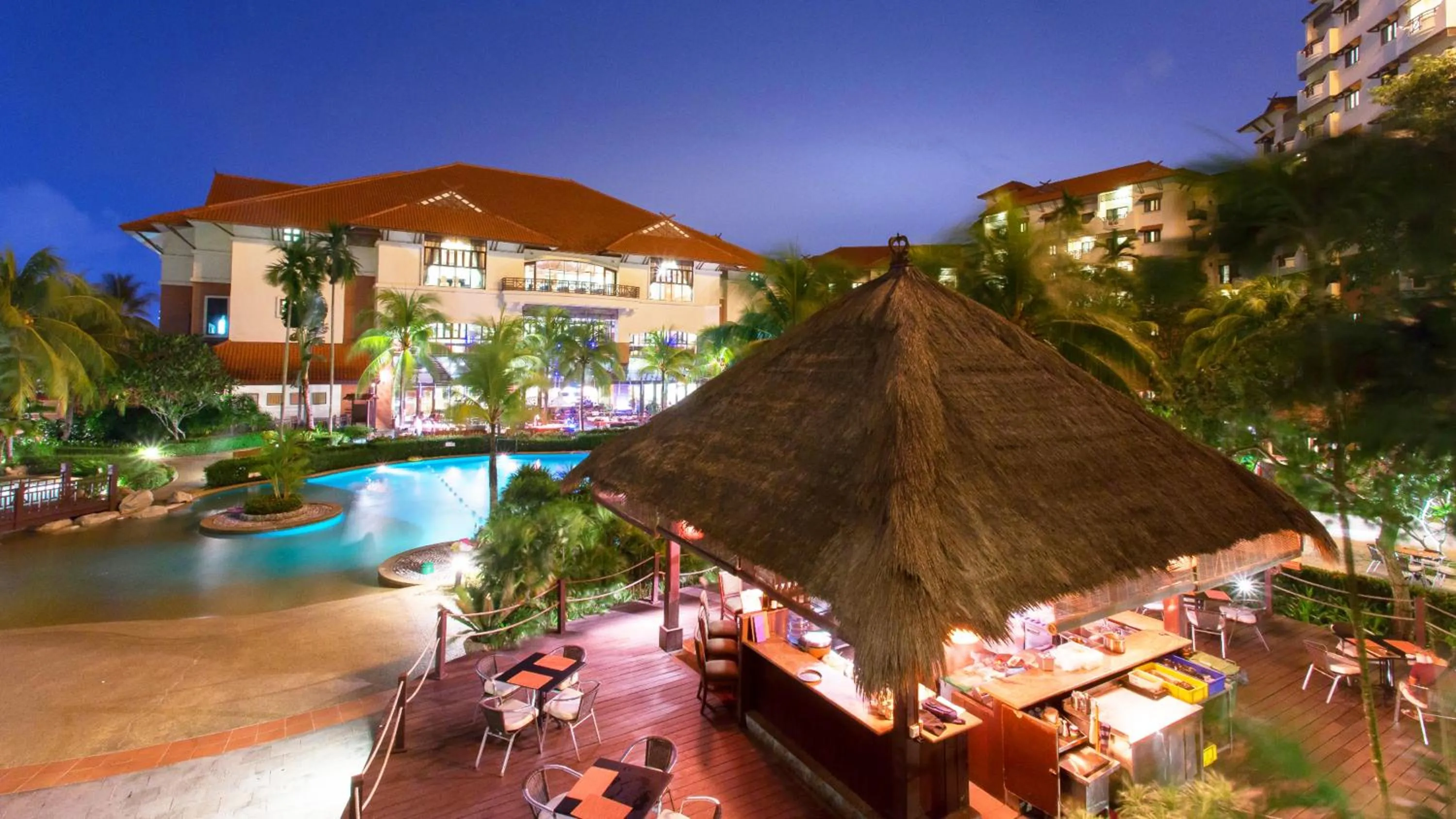 Restaurant/places to eat in Holiday Inn Resort Batam by IHG