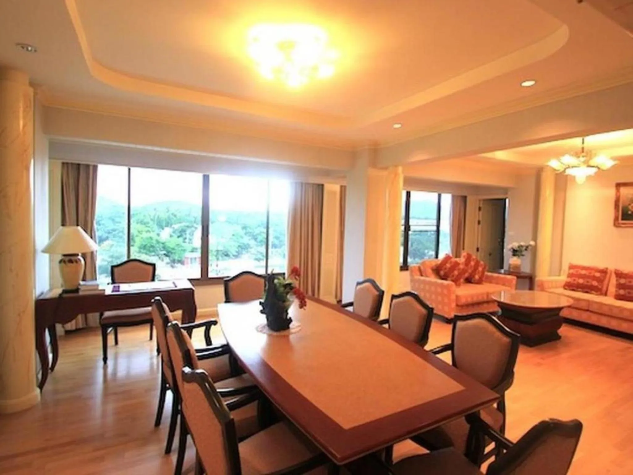 Photo of the whole room in River Kwai Hotel