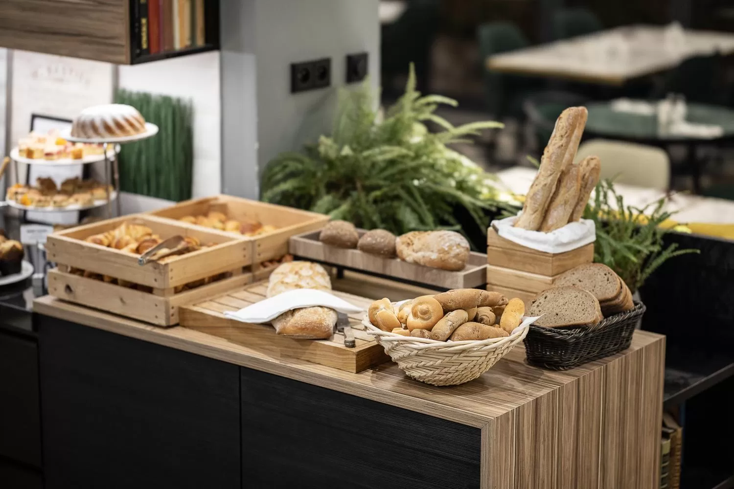 Food and drinks in Century Old Town Prague - MGallery Collection