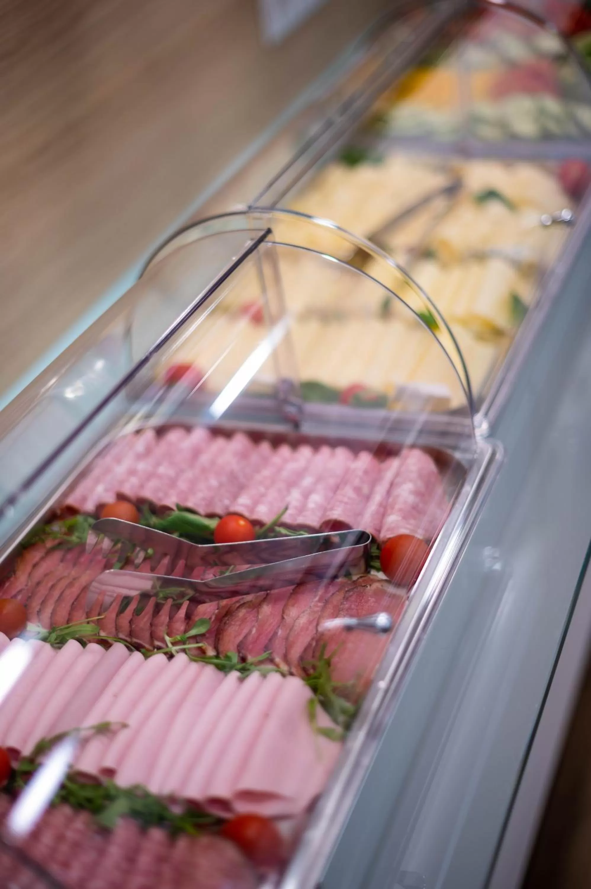 Breakfast in SHOME Hotel Graz I Self-Check-In I Free Parking