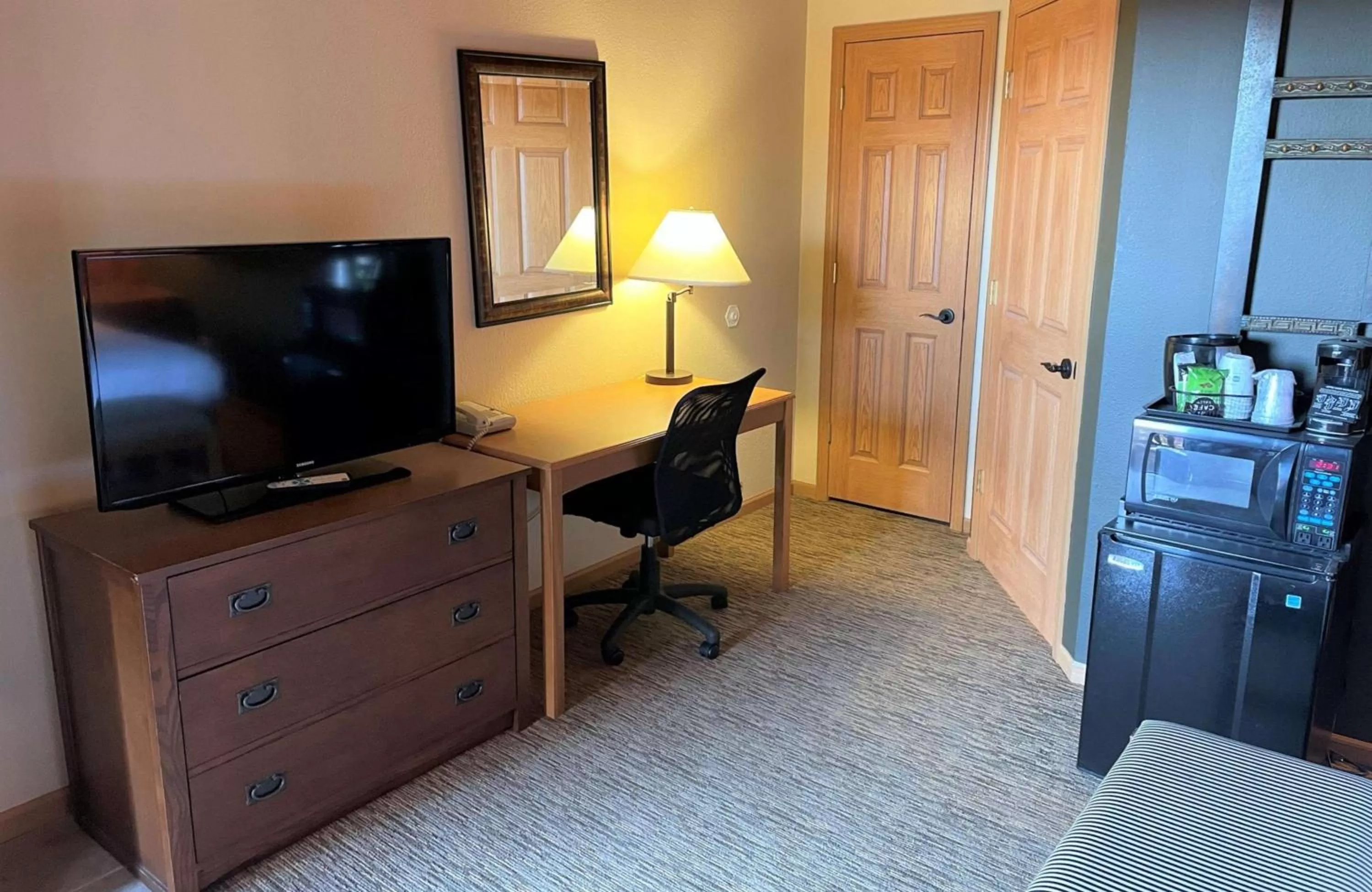 Bedroom in Best Western Starlite Village