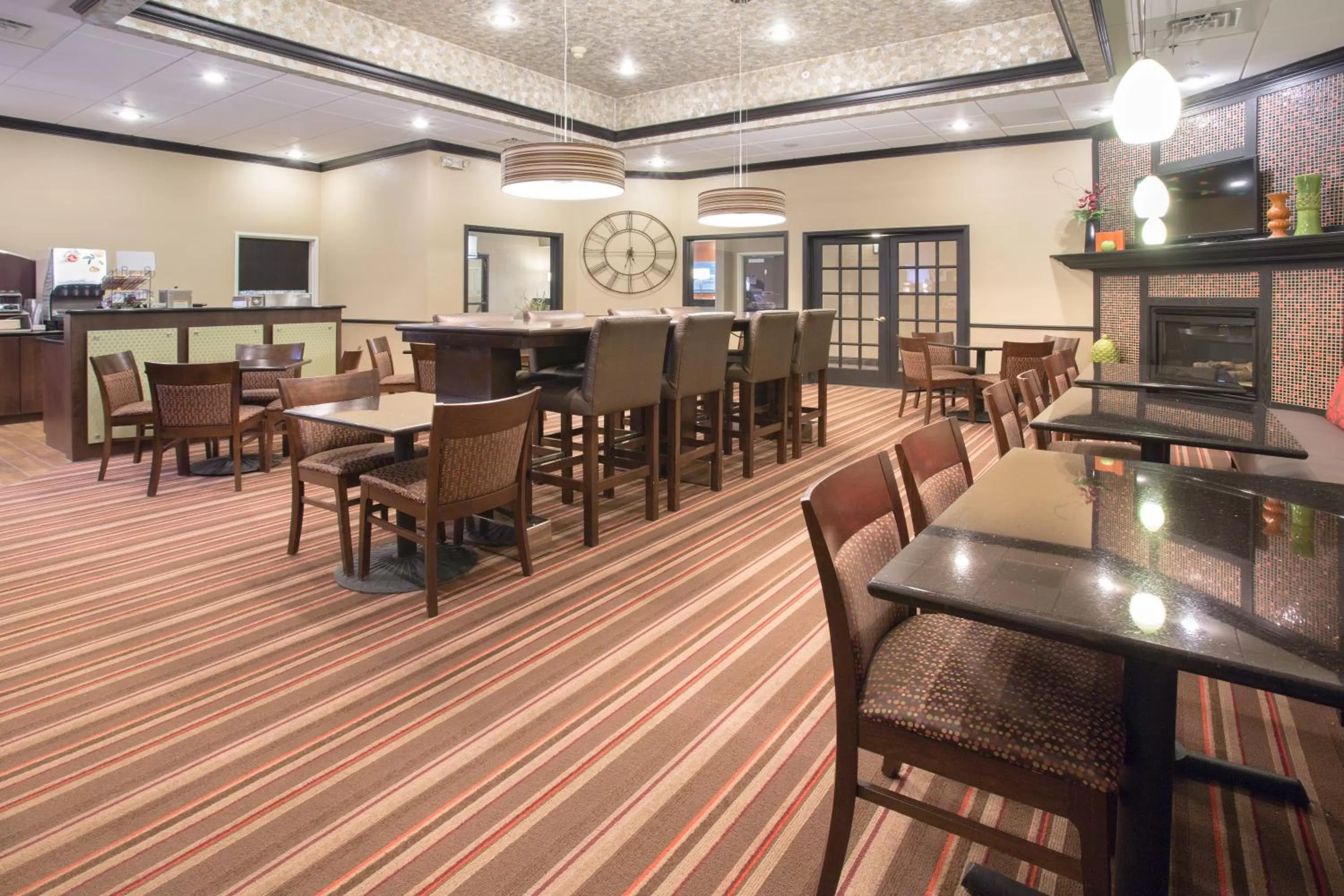 Breakfast in Holiday Inn Express Hotel & Suites Lexington by IHG