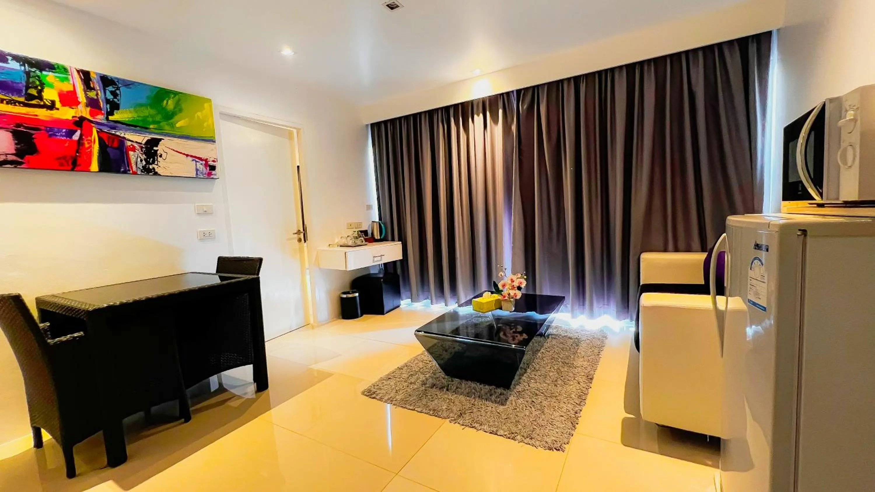 Living room in Grand Sunset Hotel Phuket